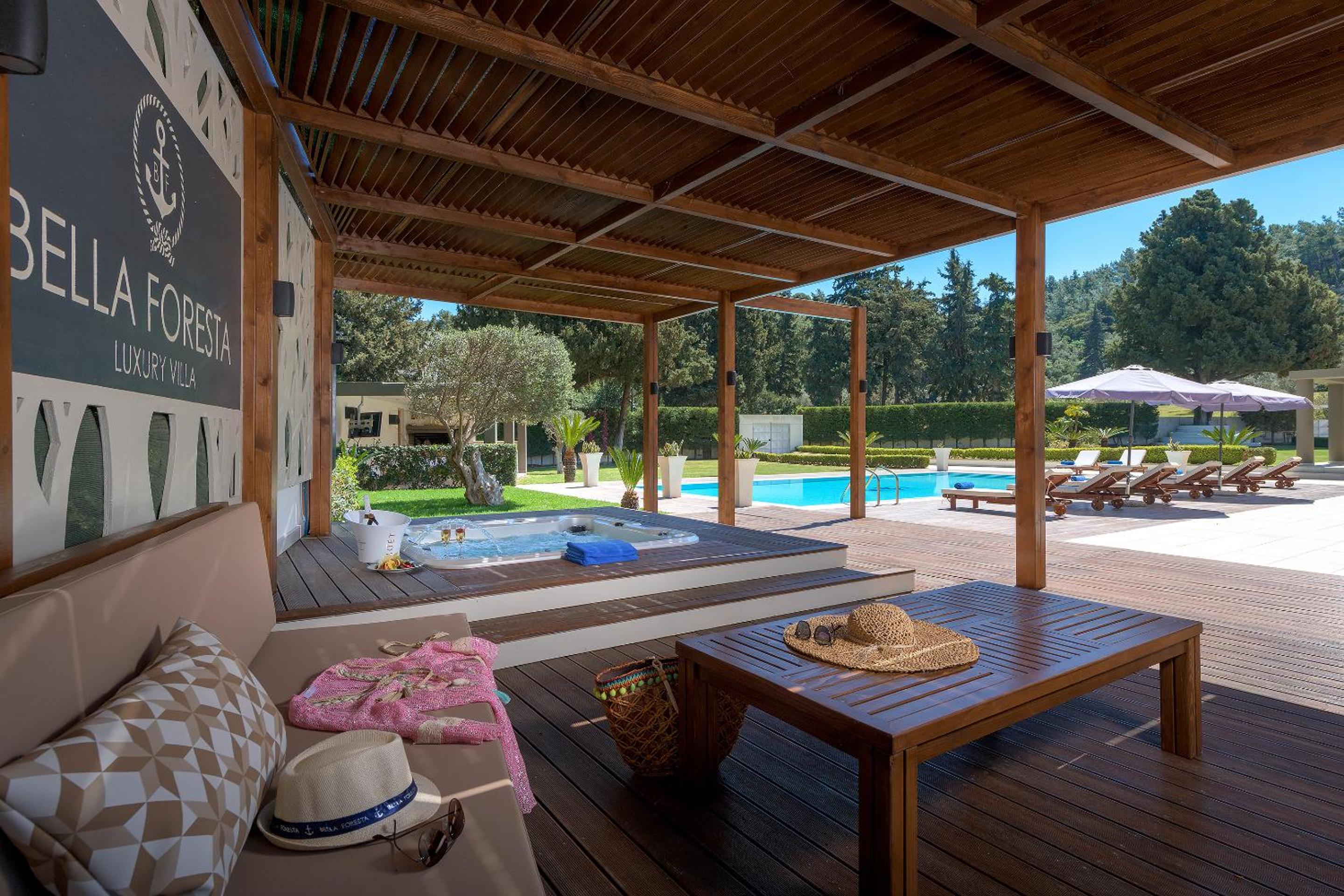 Bella Foresta Villa