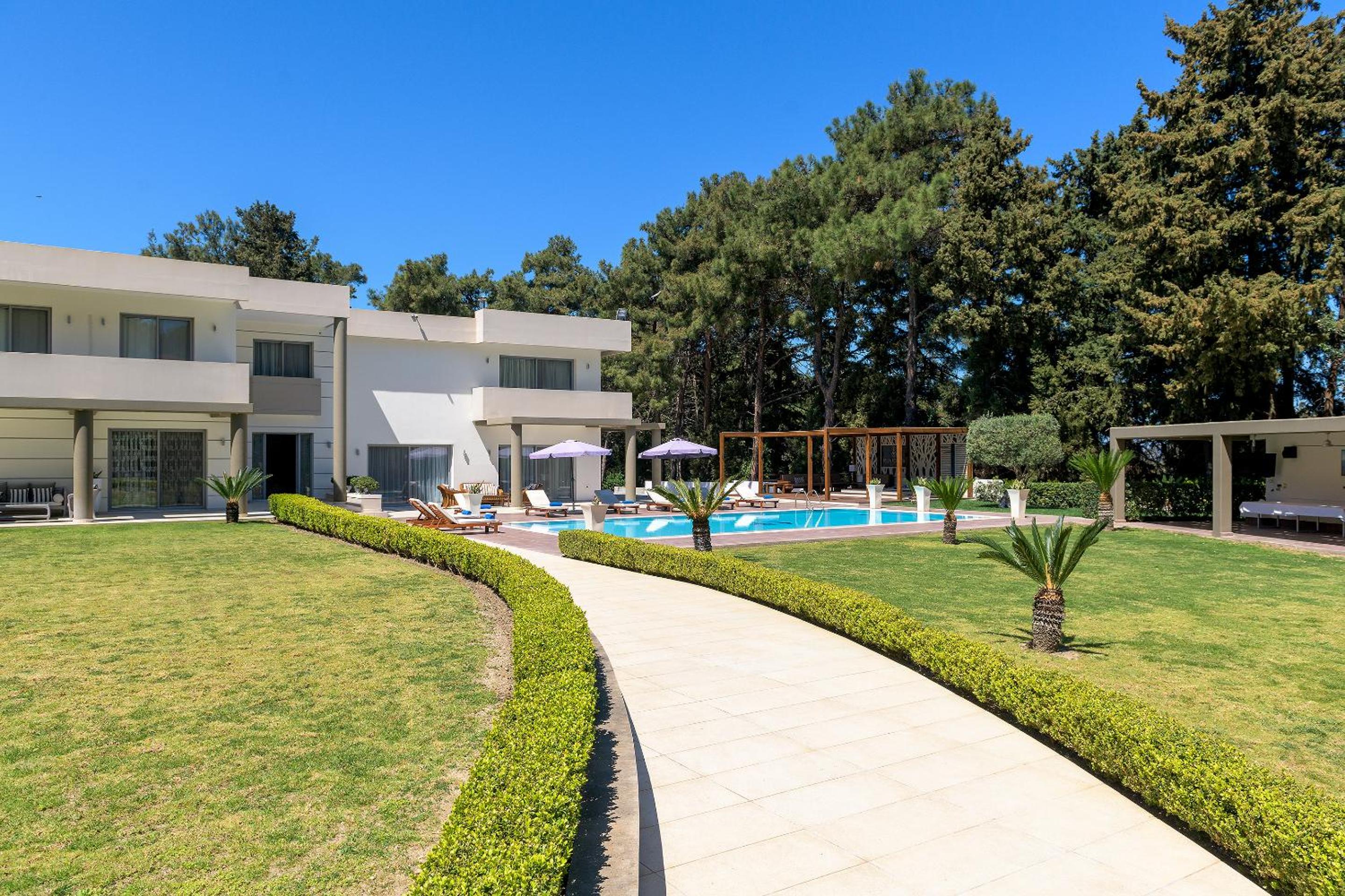 Bella Foresta Villa