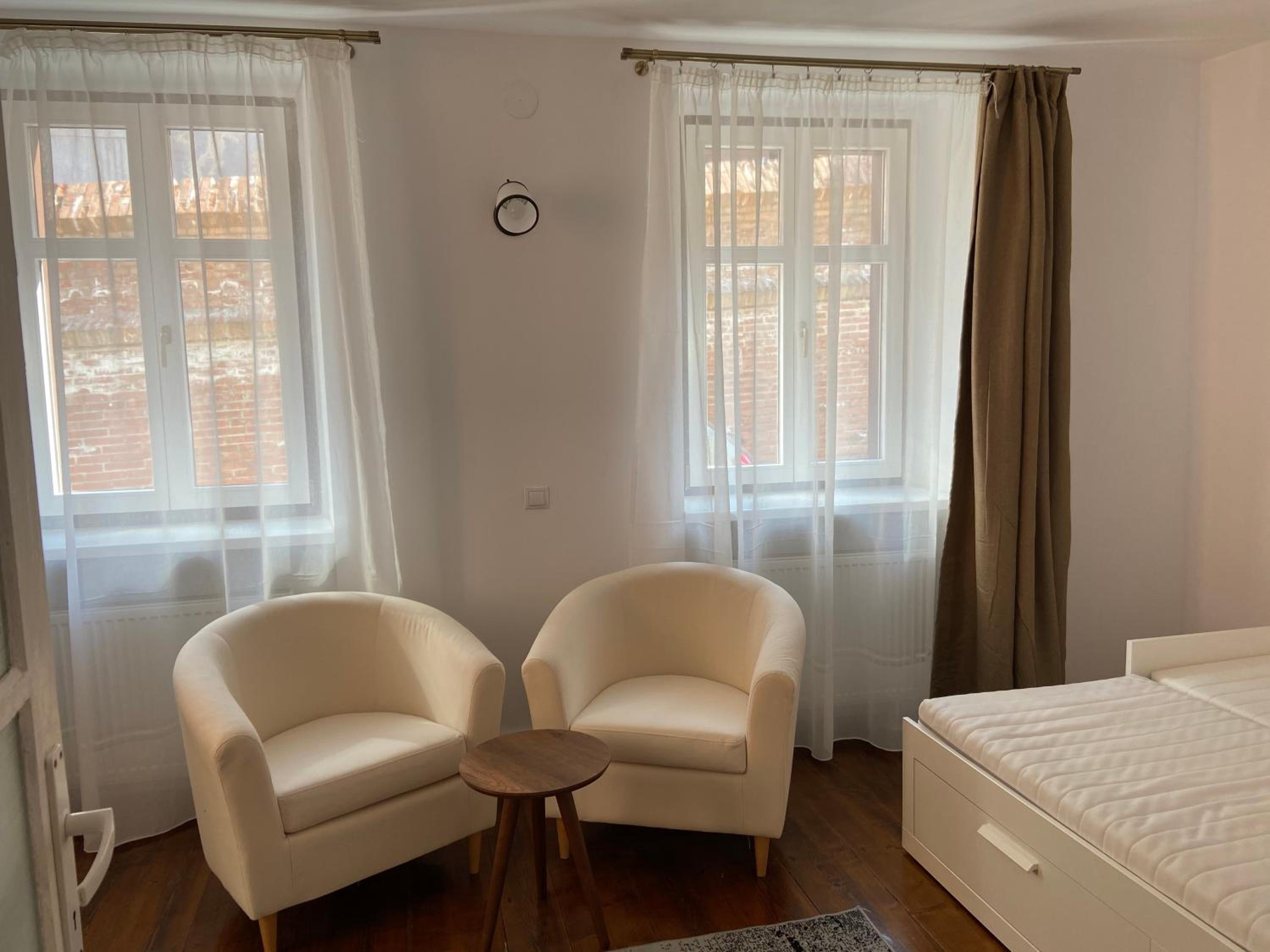 BRICK VILLA en Sibiu — hotel room