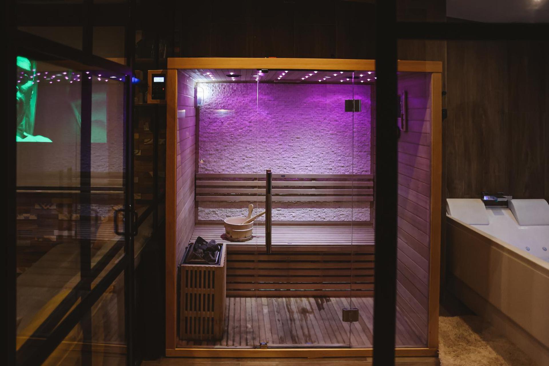 Capsule Gaming balnéo & billard & babyfoot & sauna 2 chambres, photo 36