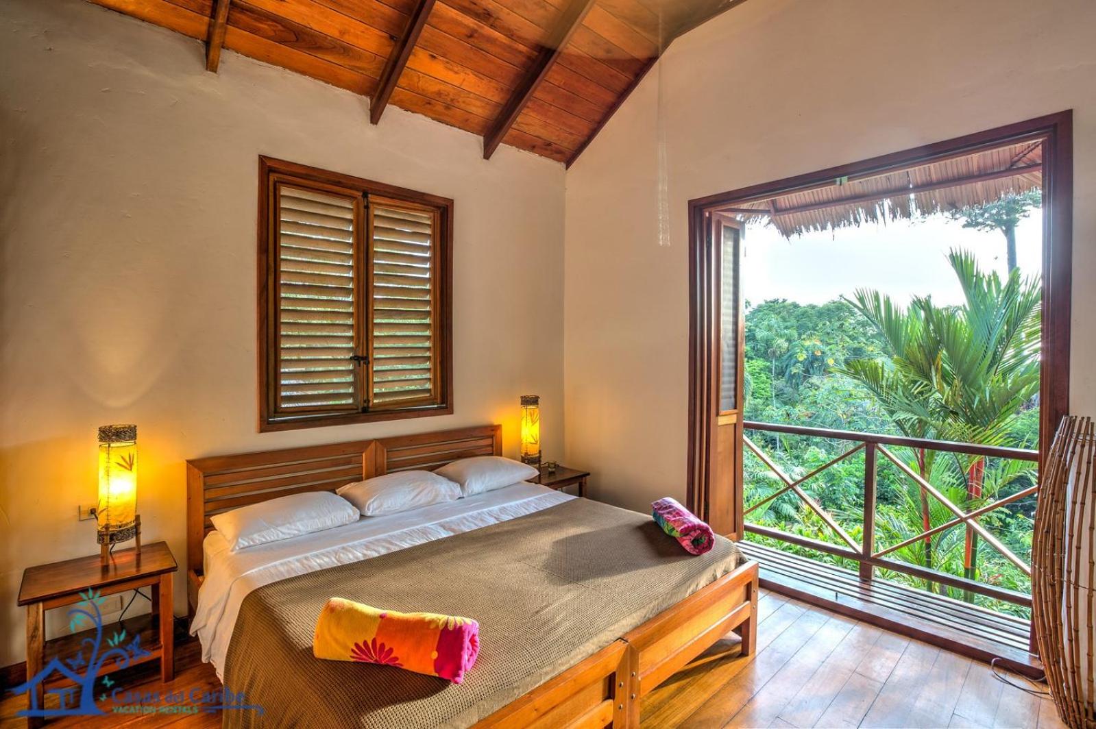 Villa Toucan with National Geographic Views