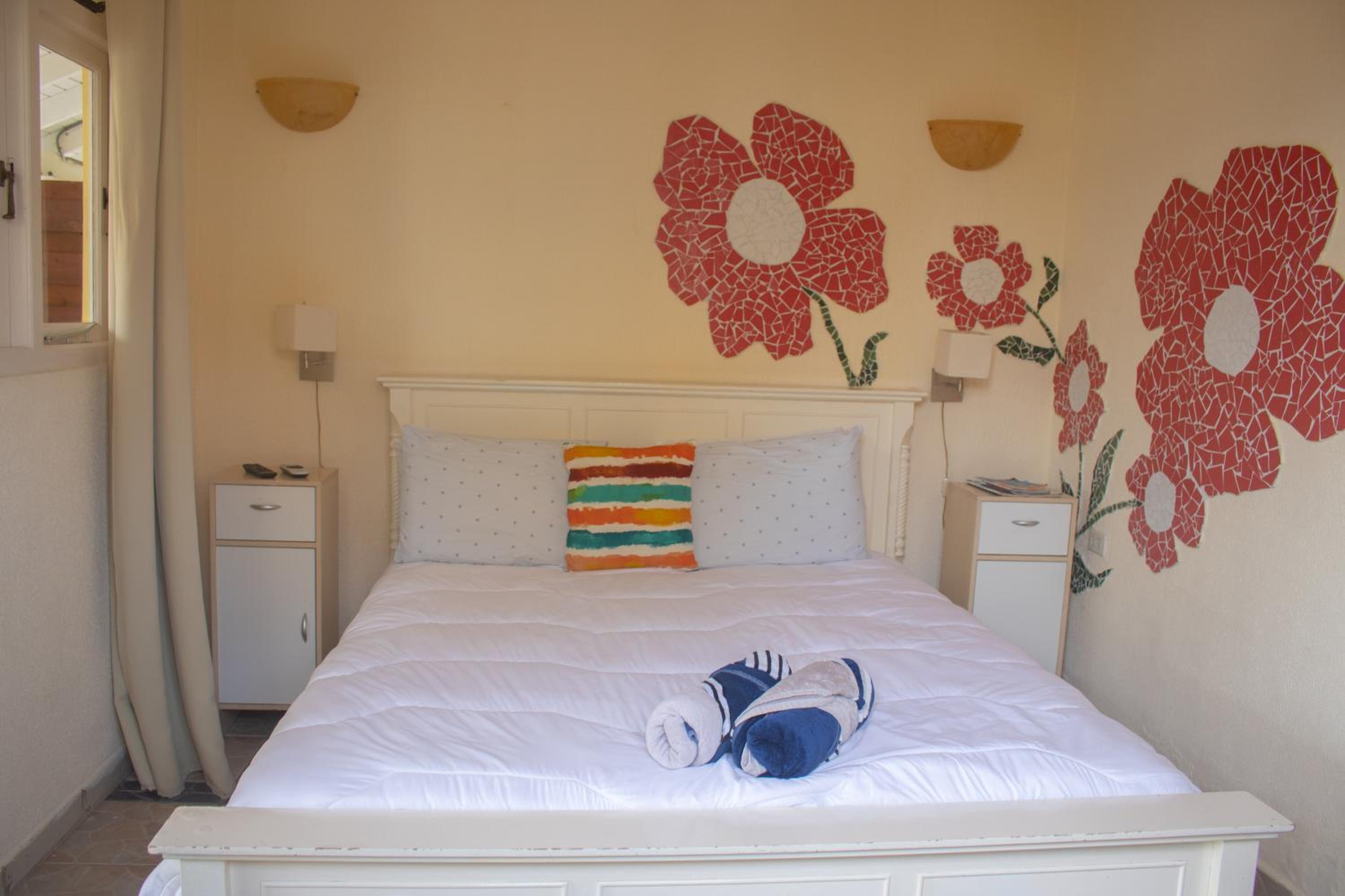 Sunflower Villa Studios