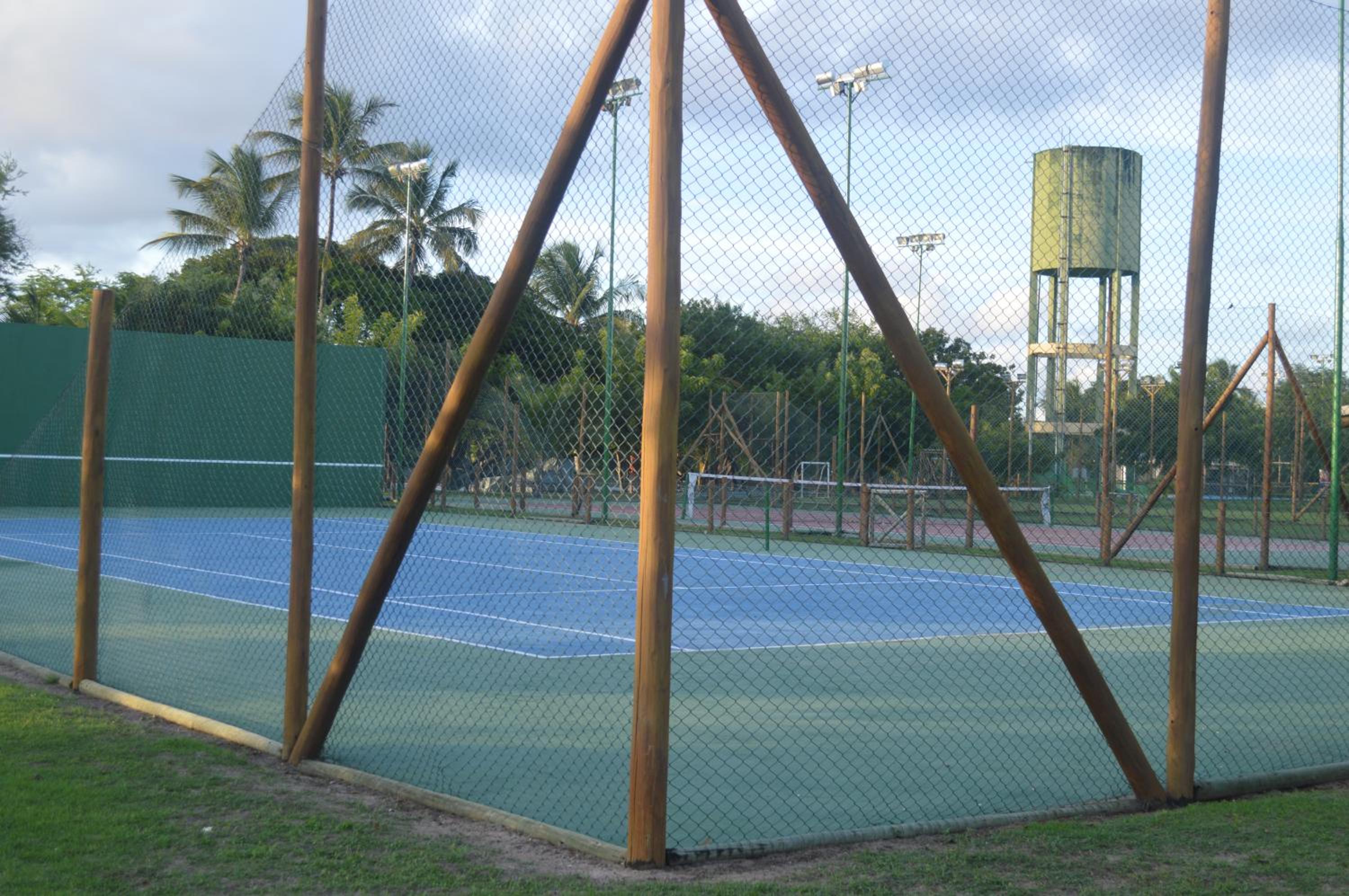 Guarajuba, 5 suites e piscina