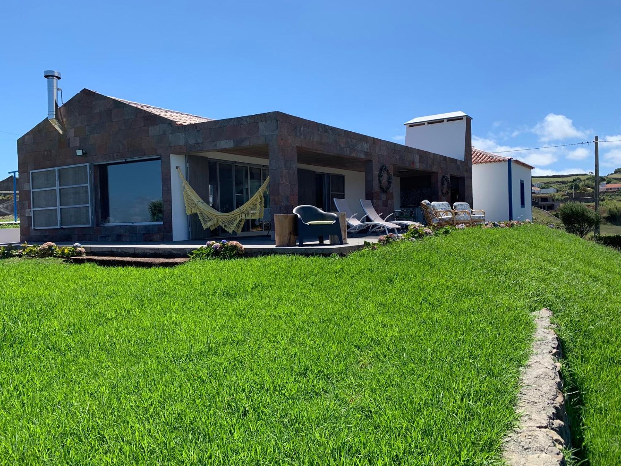 Villa Mariense view 2