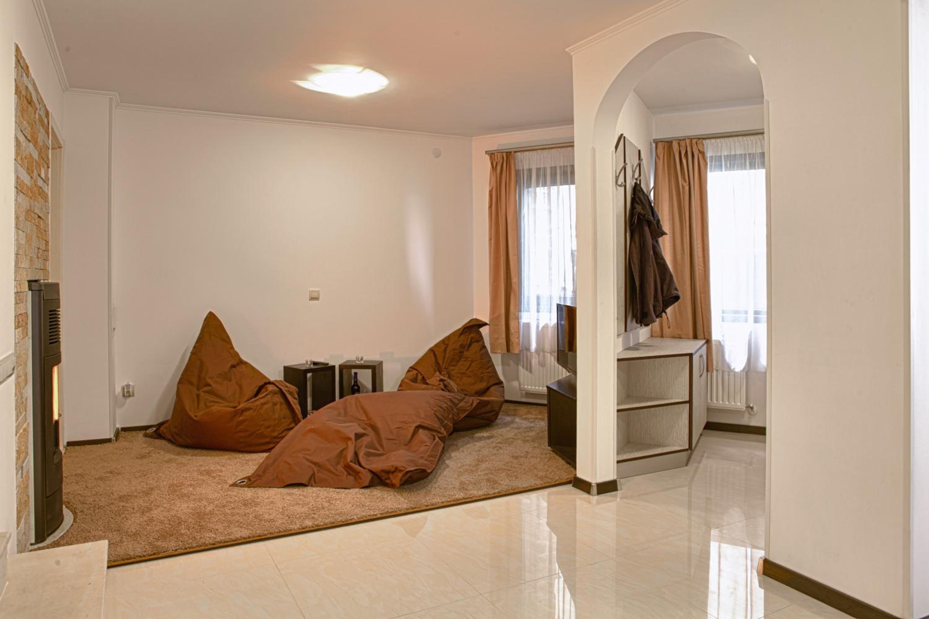 Pepi Guest House