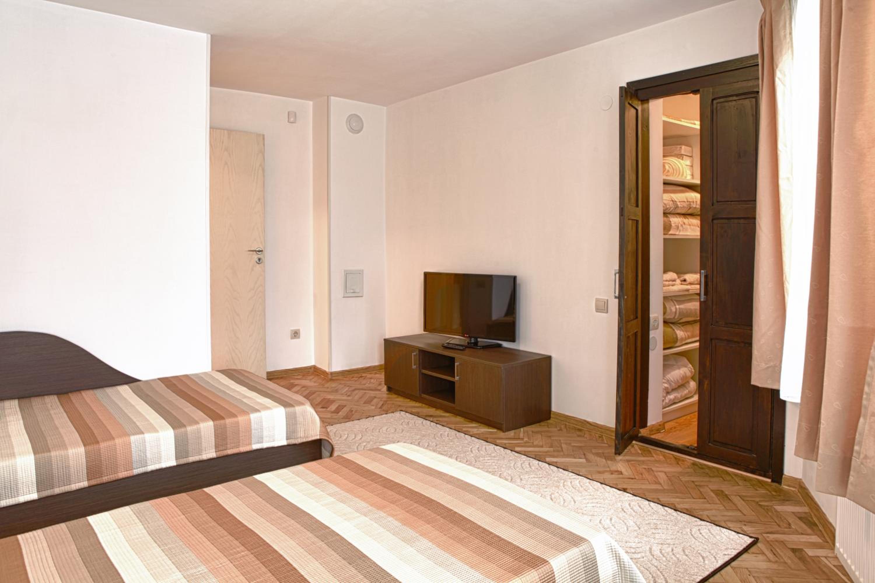 Pepi Guest House