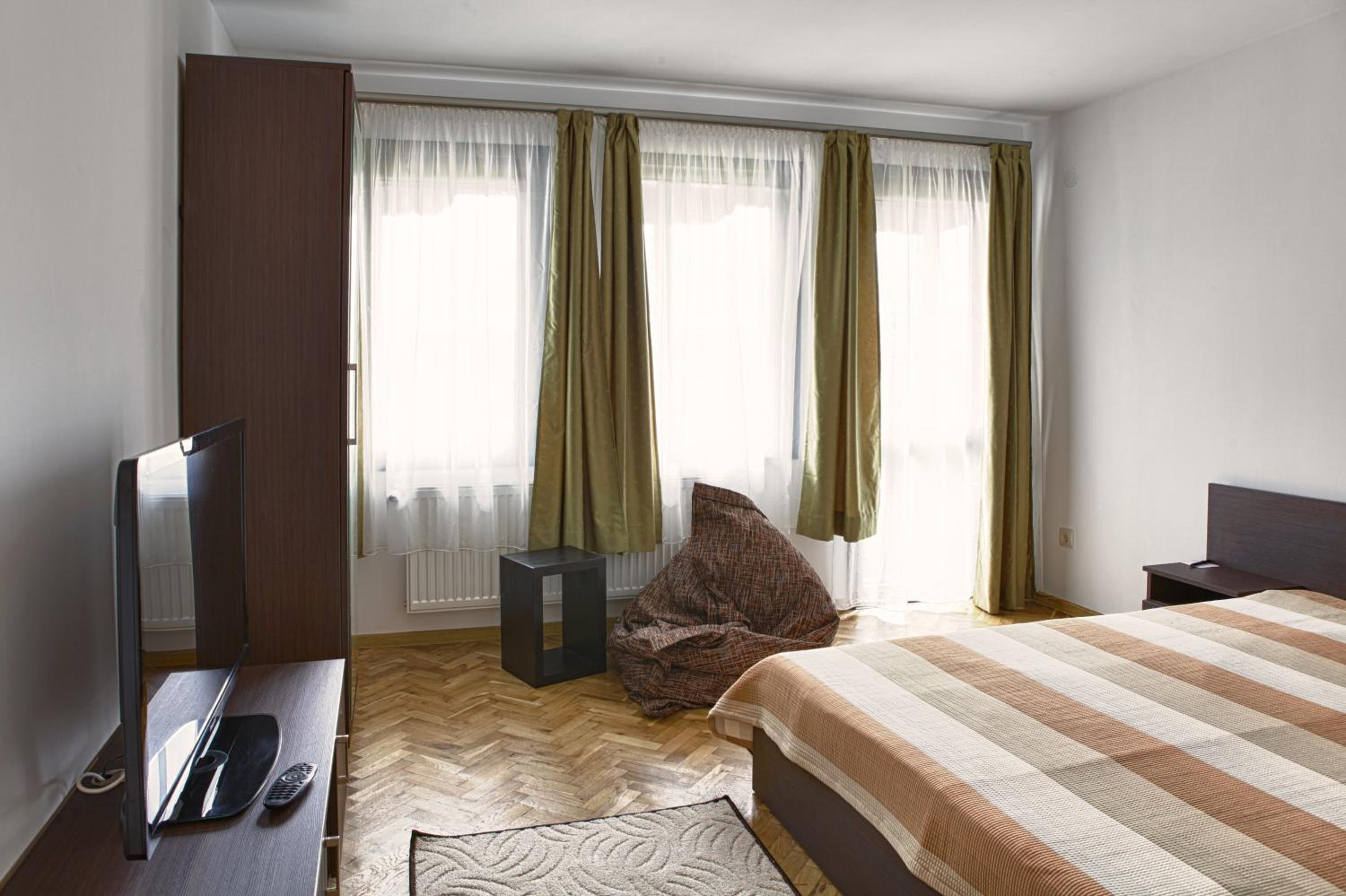 Pepi Guest House