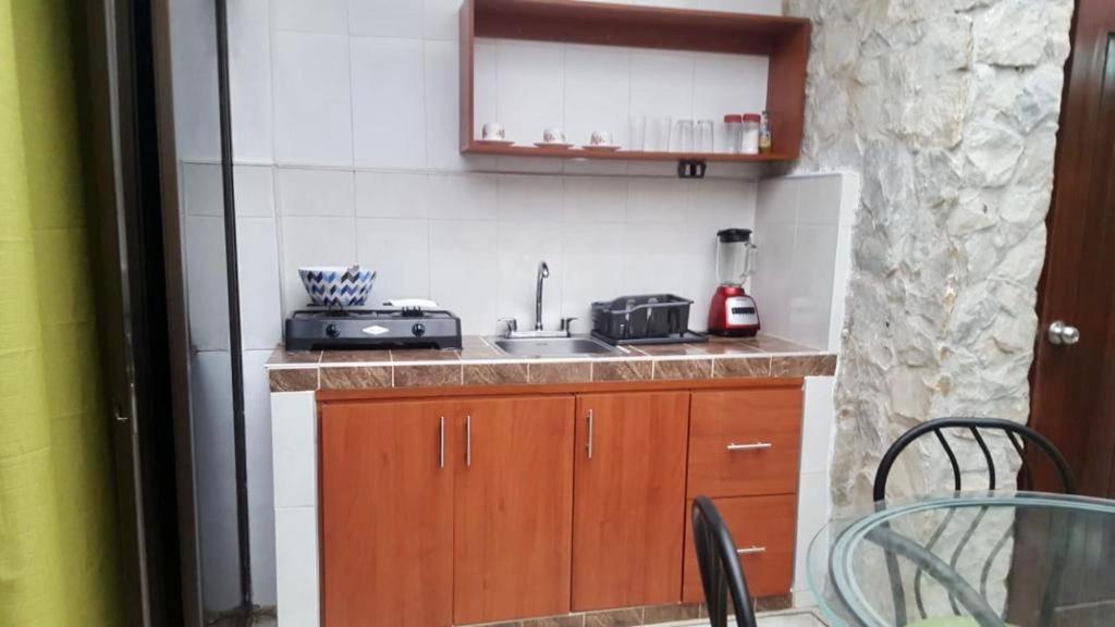 Moderno apartasuite con aire acondicionado