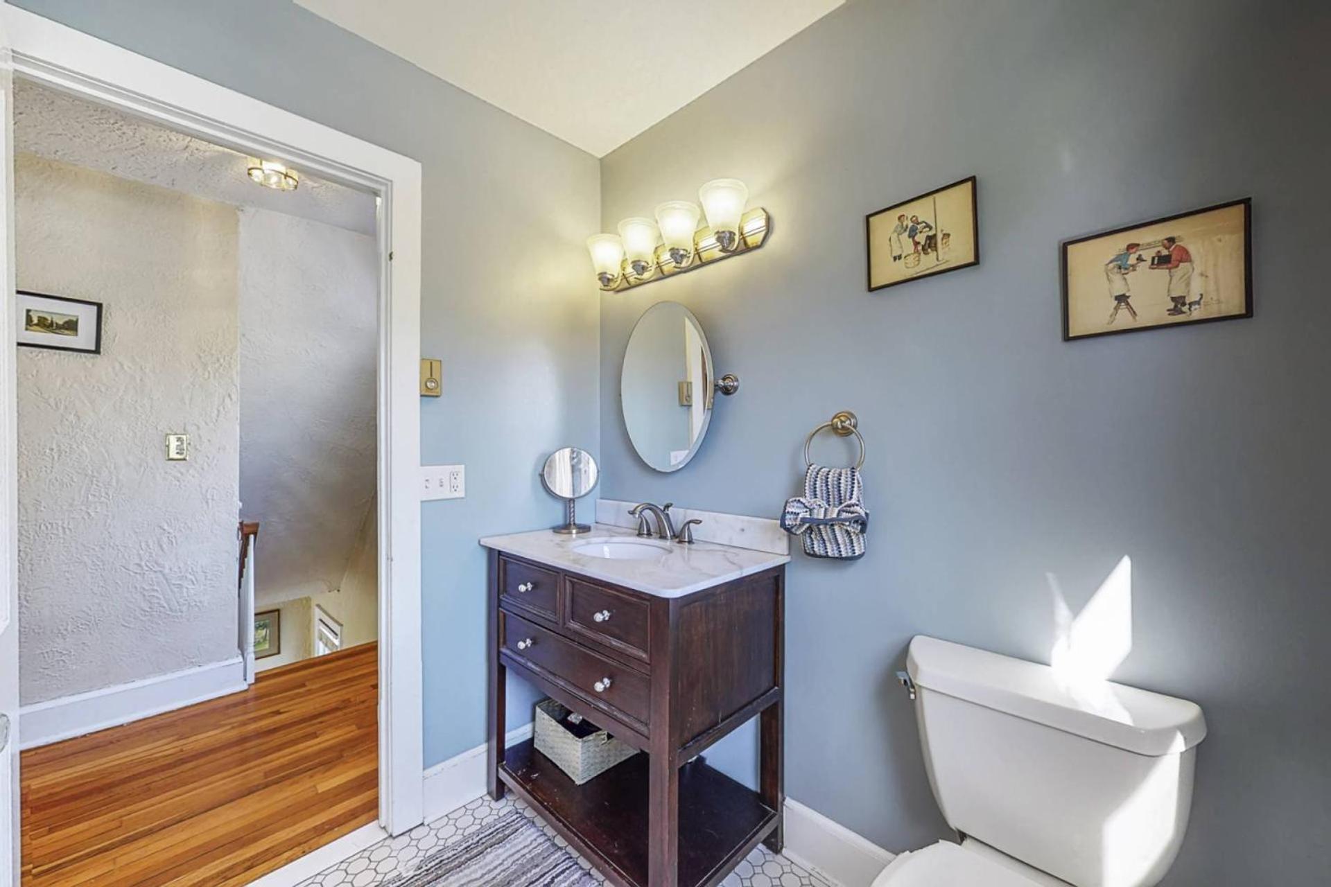 Belltown Retreat