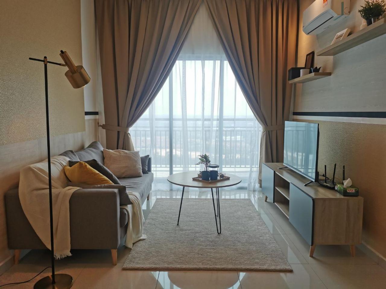 Ezhome Mesahill photo 5