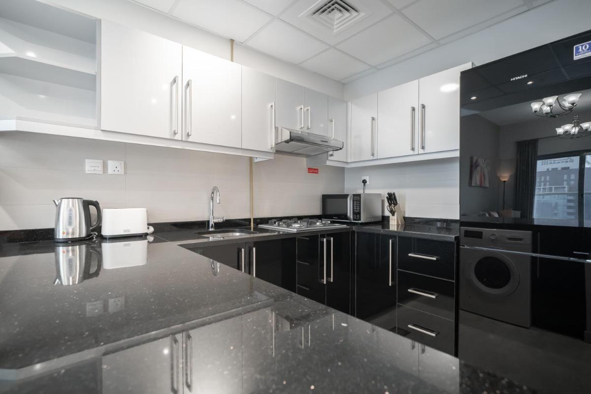 Luton Vacation Homes - Elite Business Bay Residence