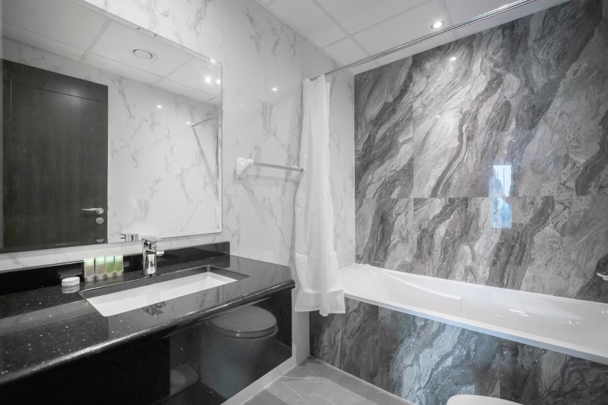 Luton Vacation Homes - Elite Business Bay Residence
