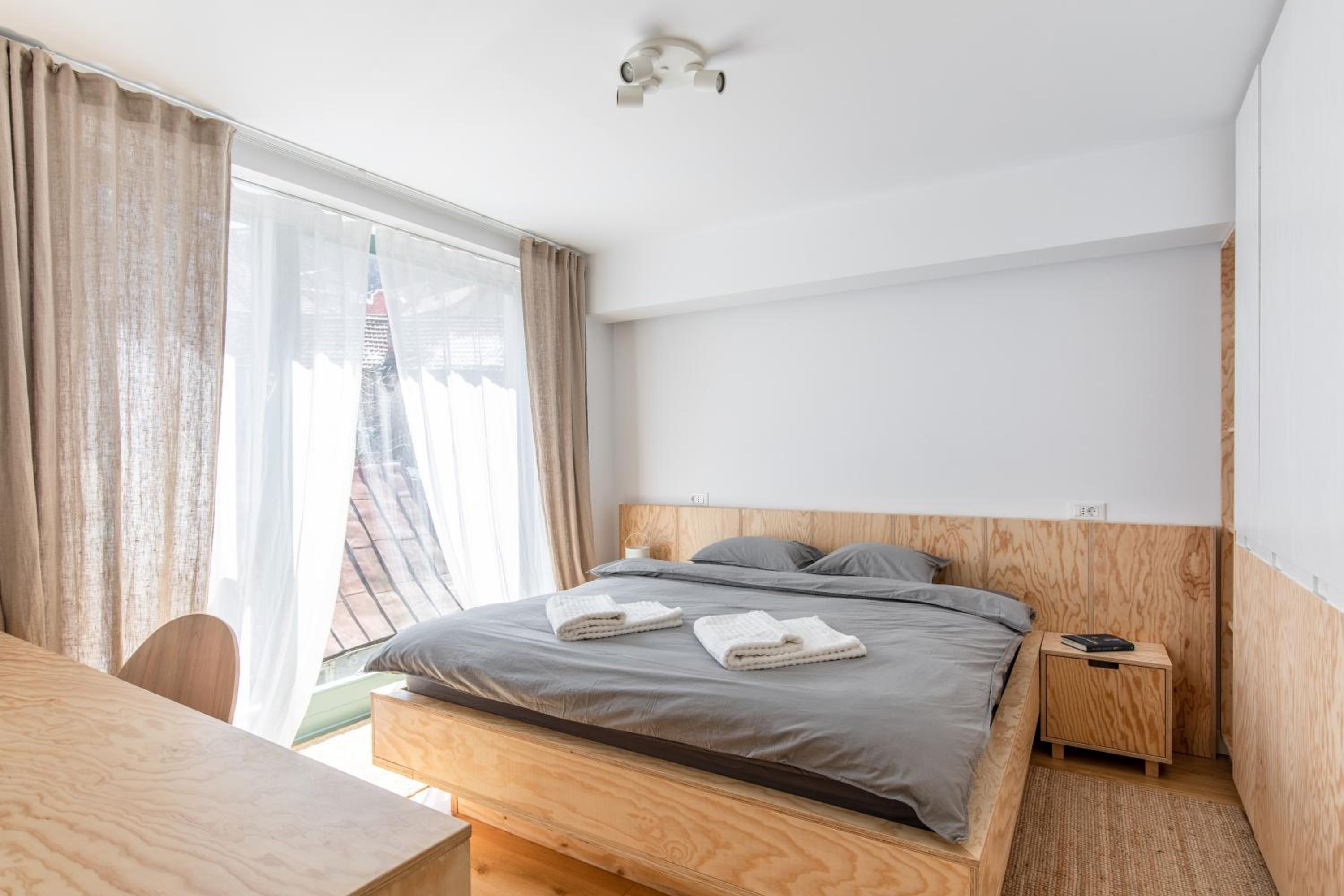 Olarilor Apartment view 2