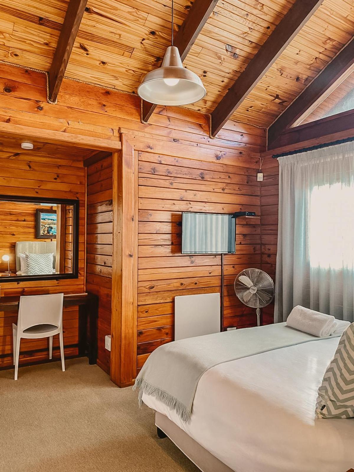 Oyster Creek Lodge