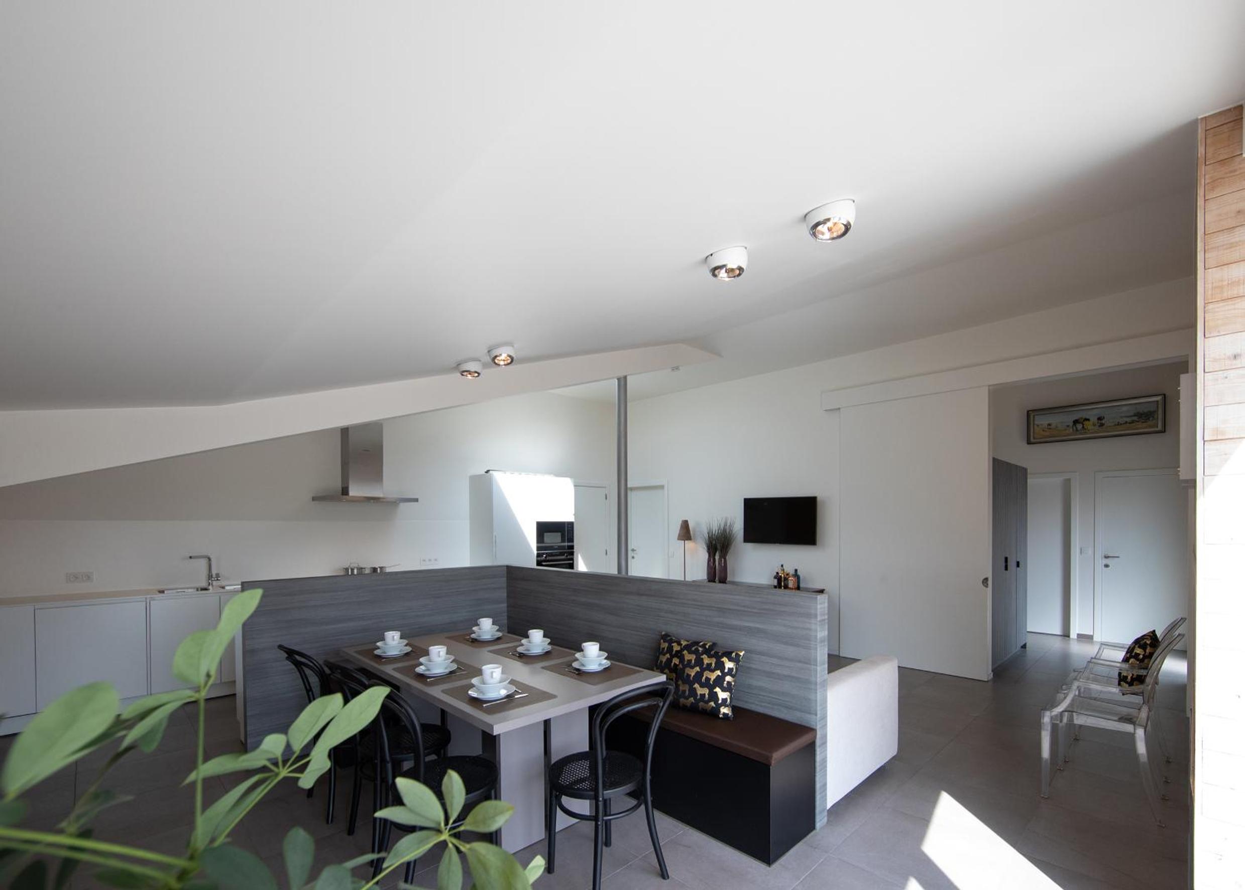 Landelijk vakantiehuis in Diksmuide met een tuin en vijver