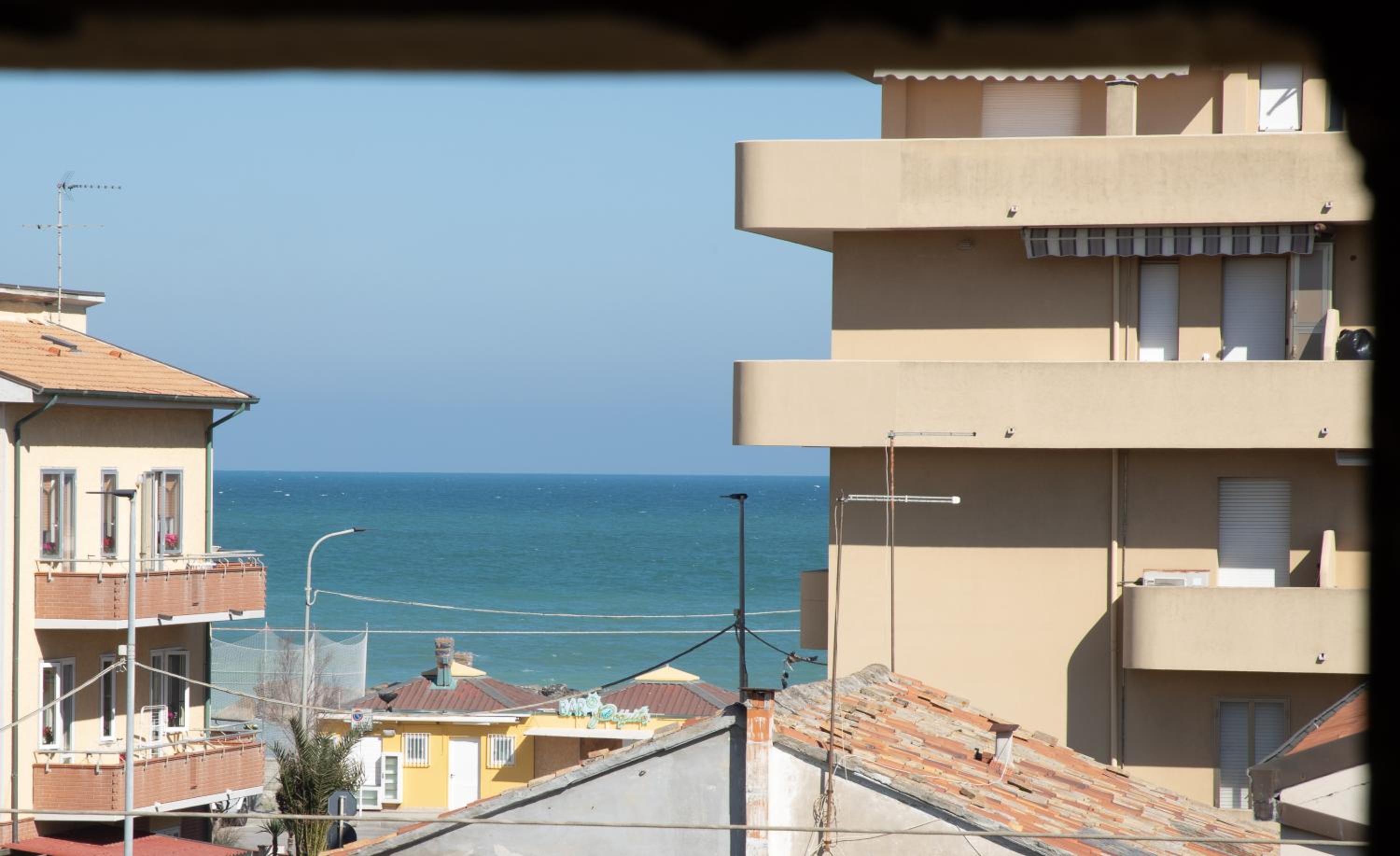 Casa Cesano Mare view 2