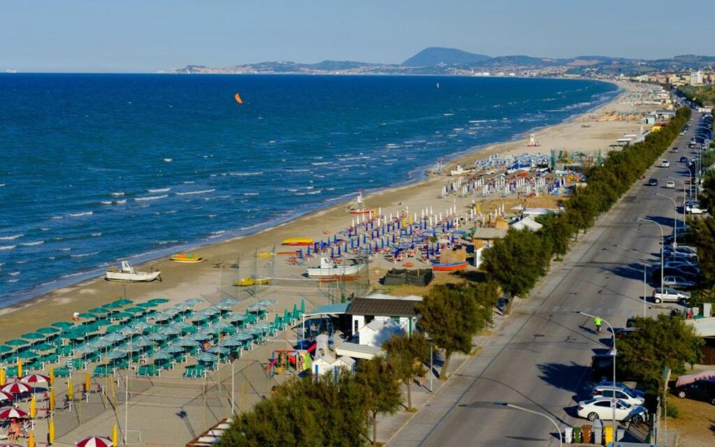 Casa Cesano Mare view 3