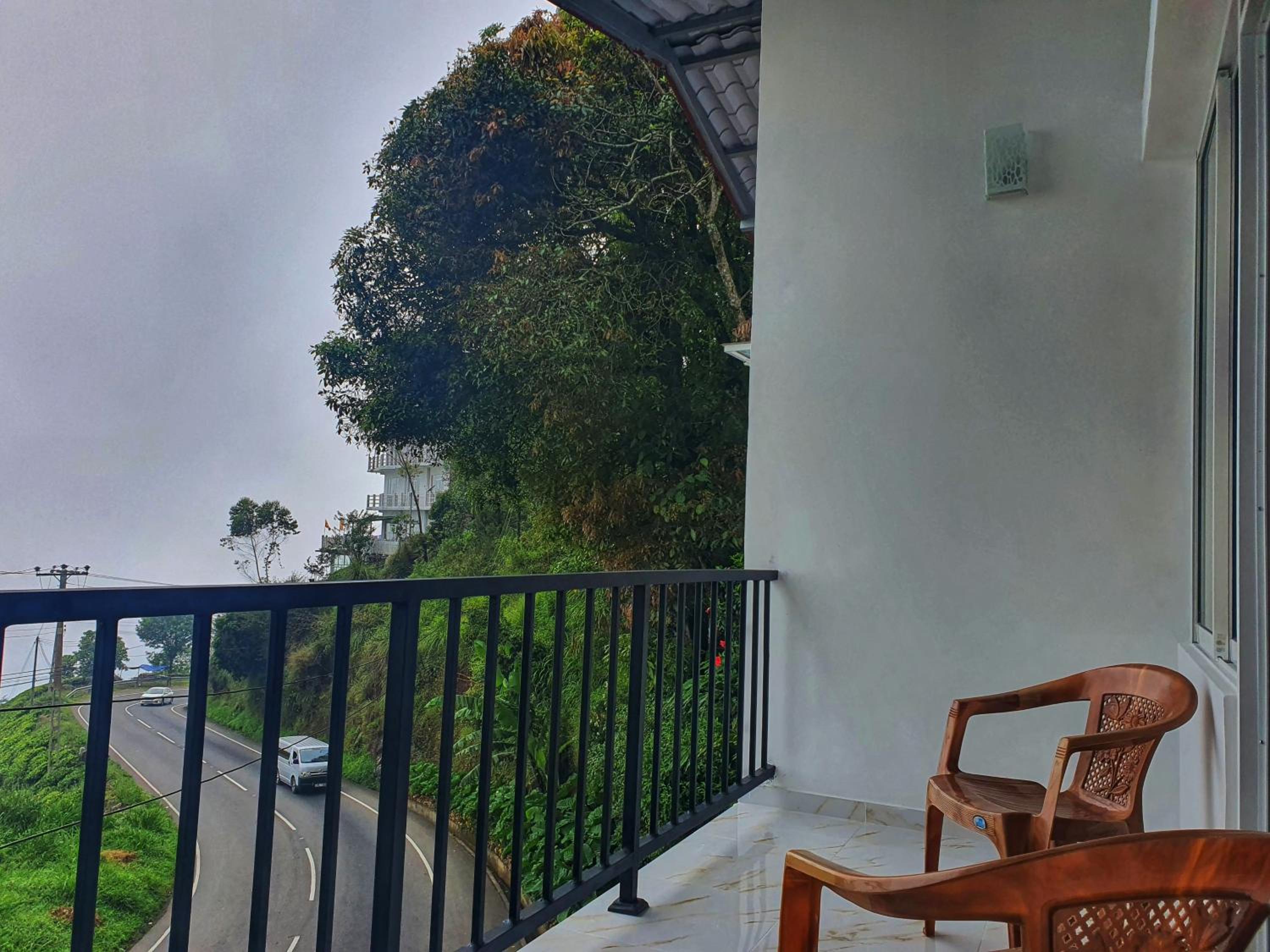 Sa Rest Inn view 4