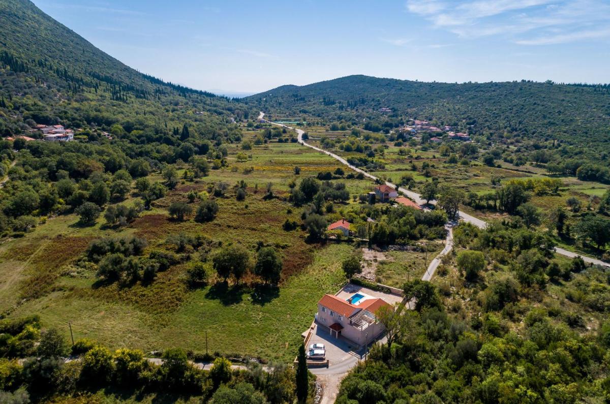 Villa Leona view 2