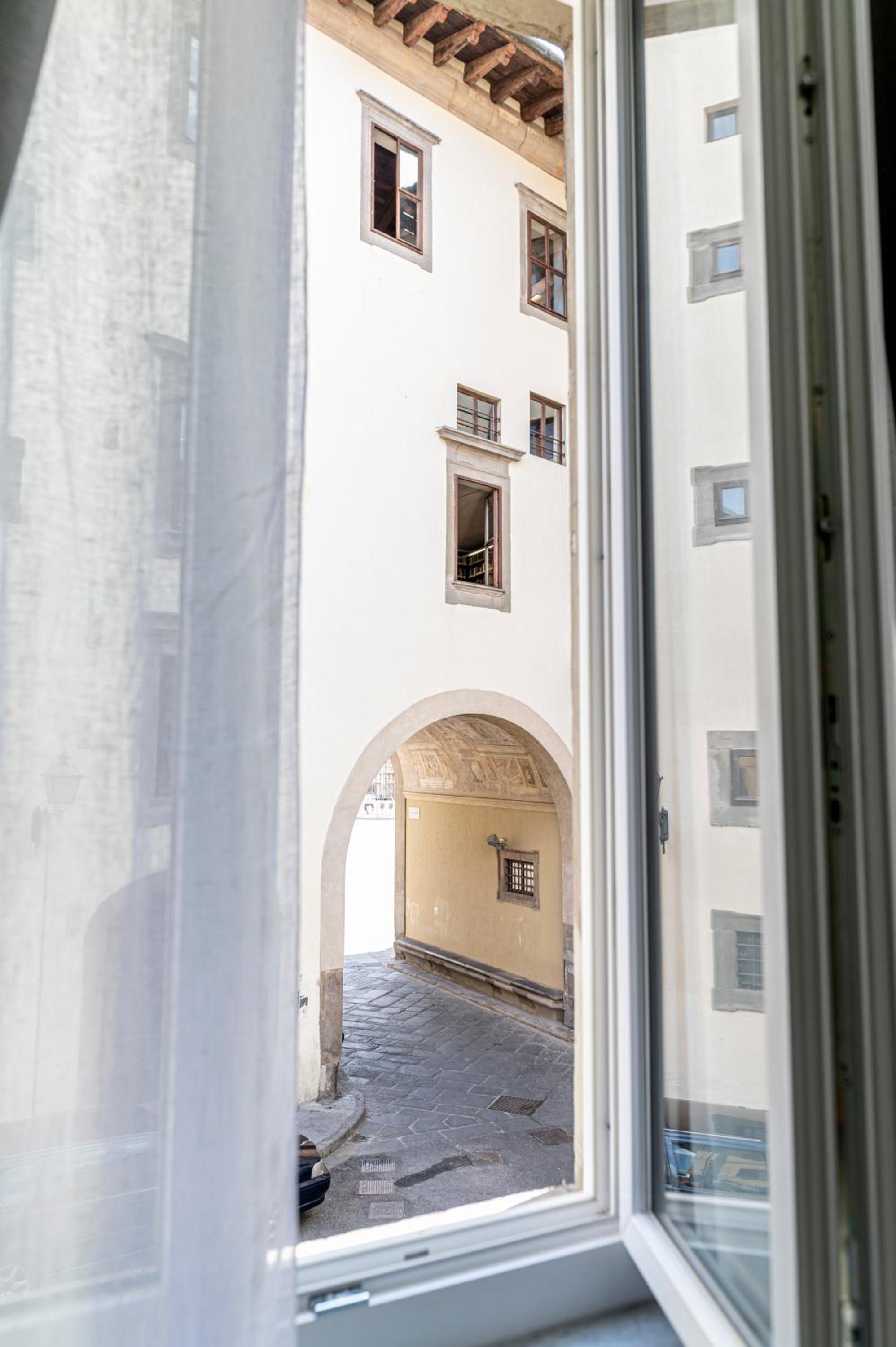 Hotel La Lu cozy rooms 2 - Image 1