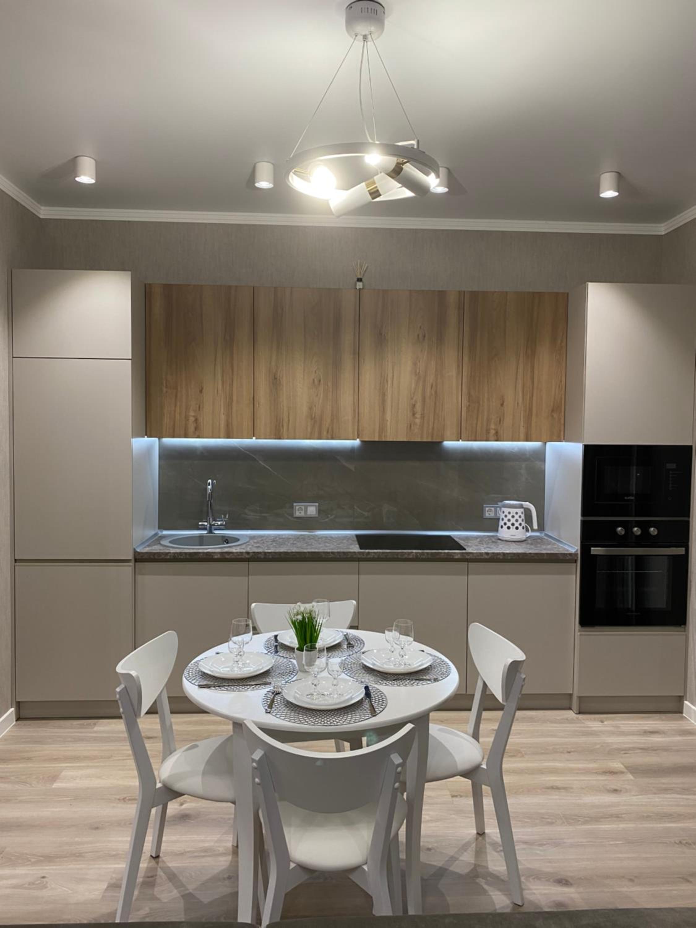 Apartments in Arcadia CADORR 51 view 3