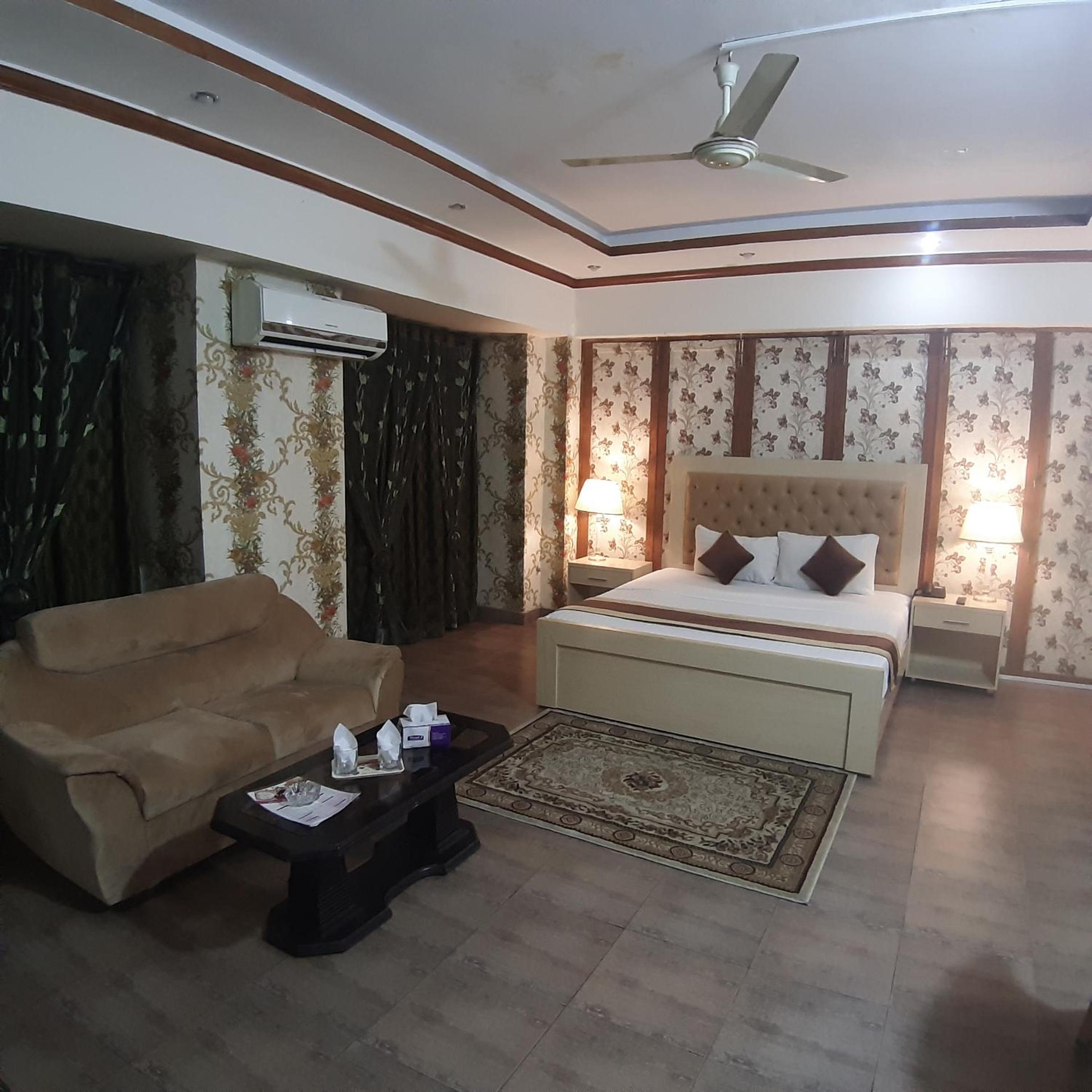 hotel room