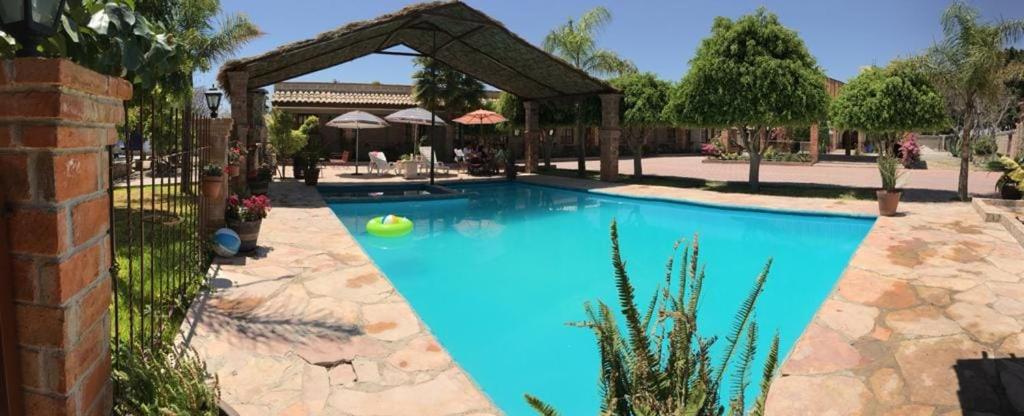 Hotel Posada Rancho Los Laureles view 2