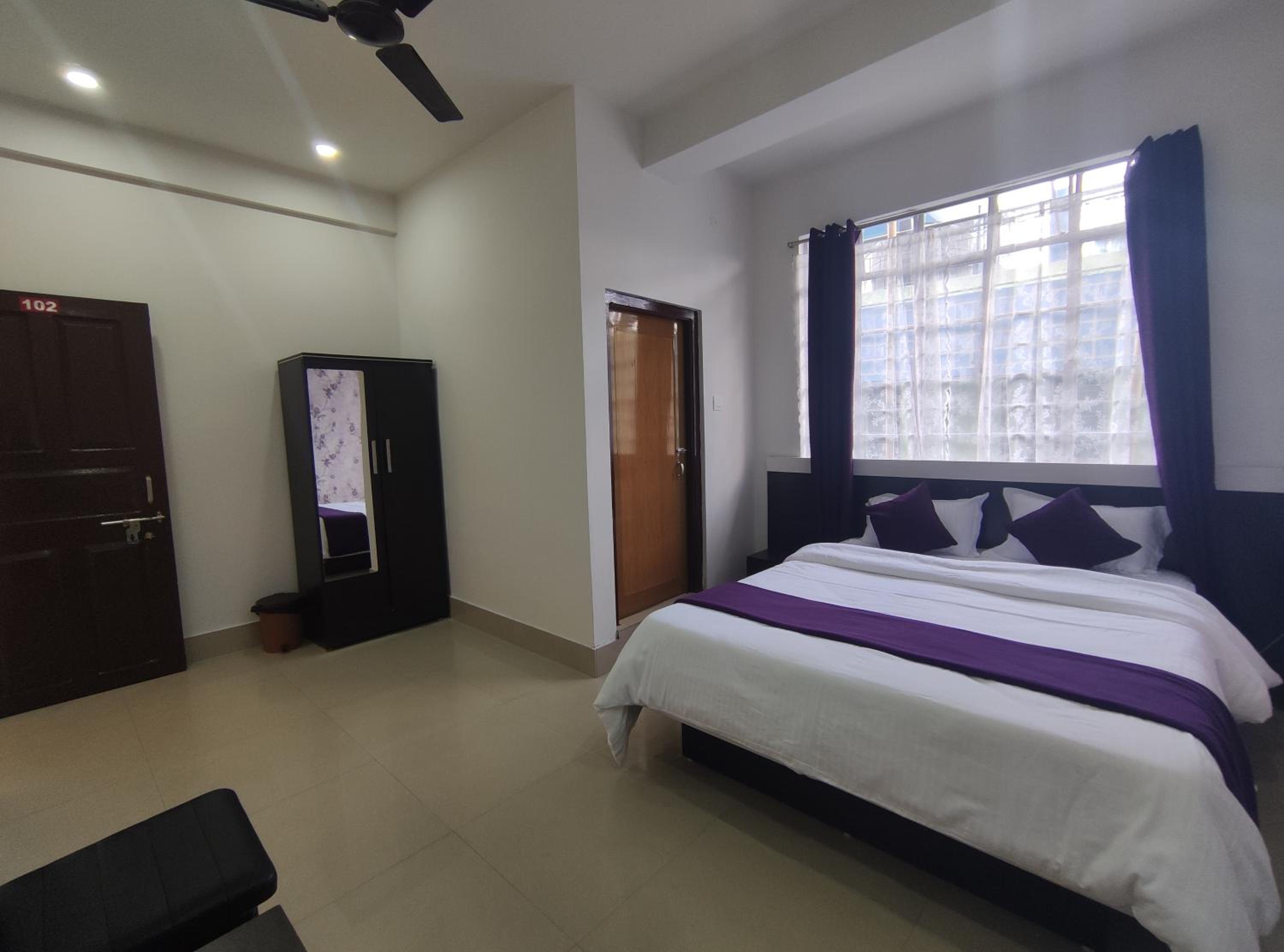 Cassiopeia Guest House view 5