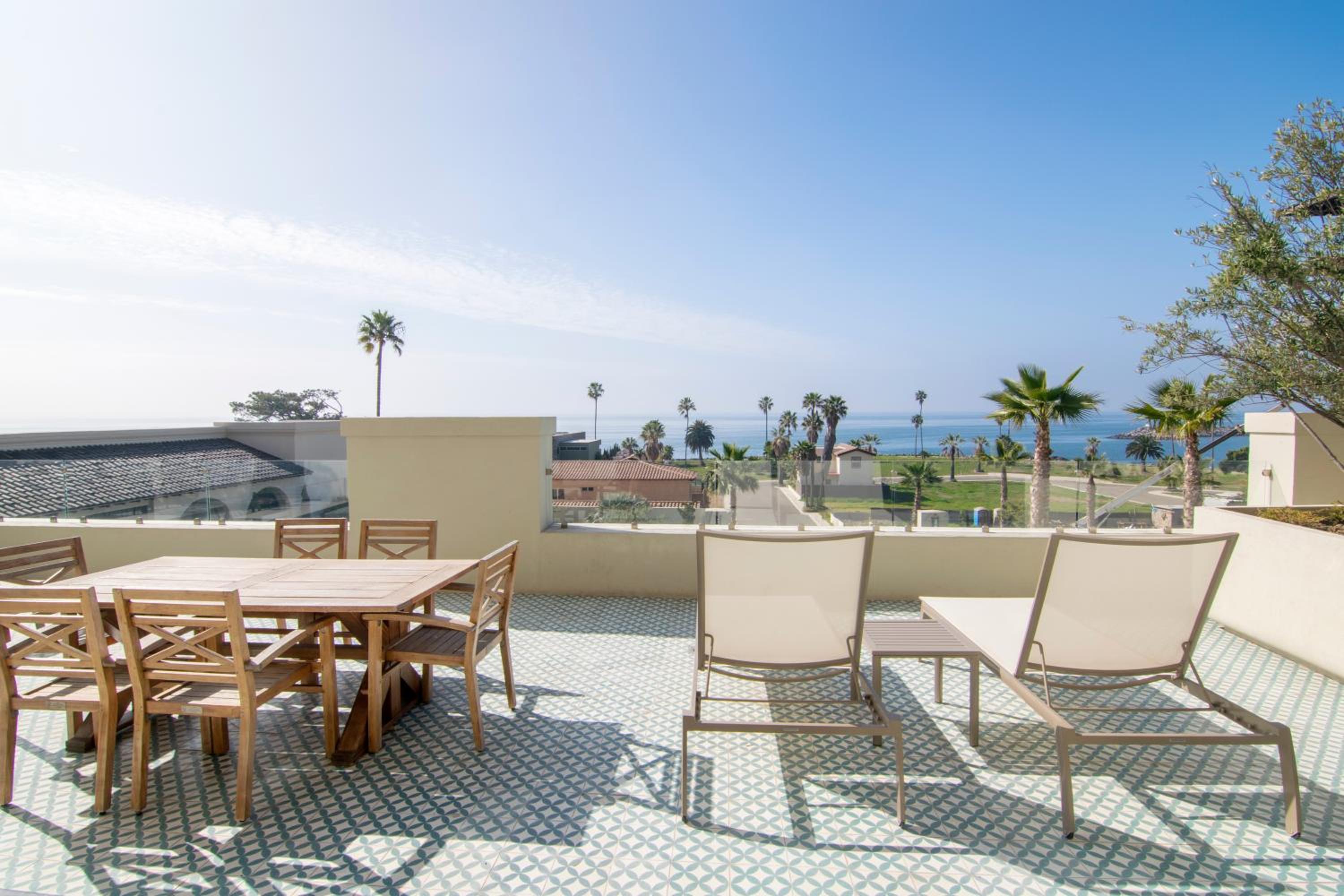 Ensenada Vacations - Torre Lucerna Hotel Ensenada - Property Image 6