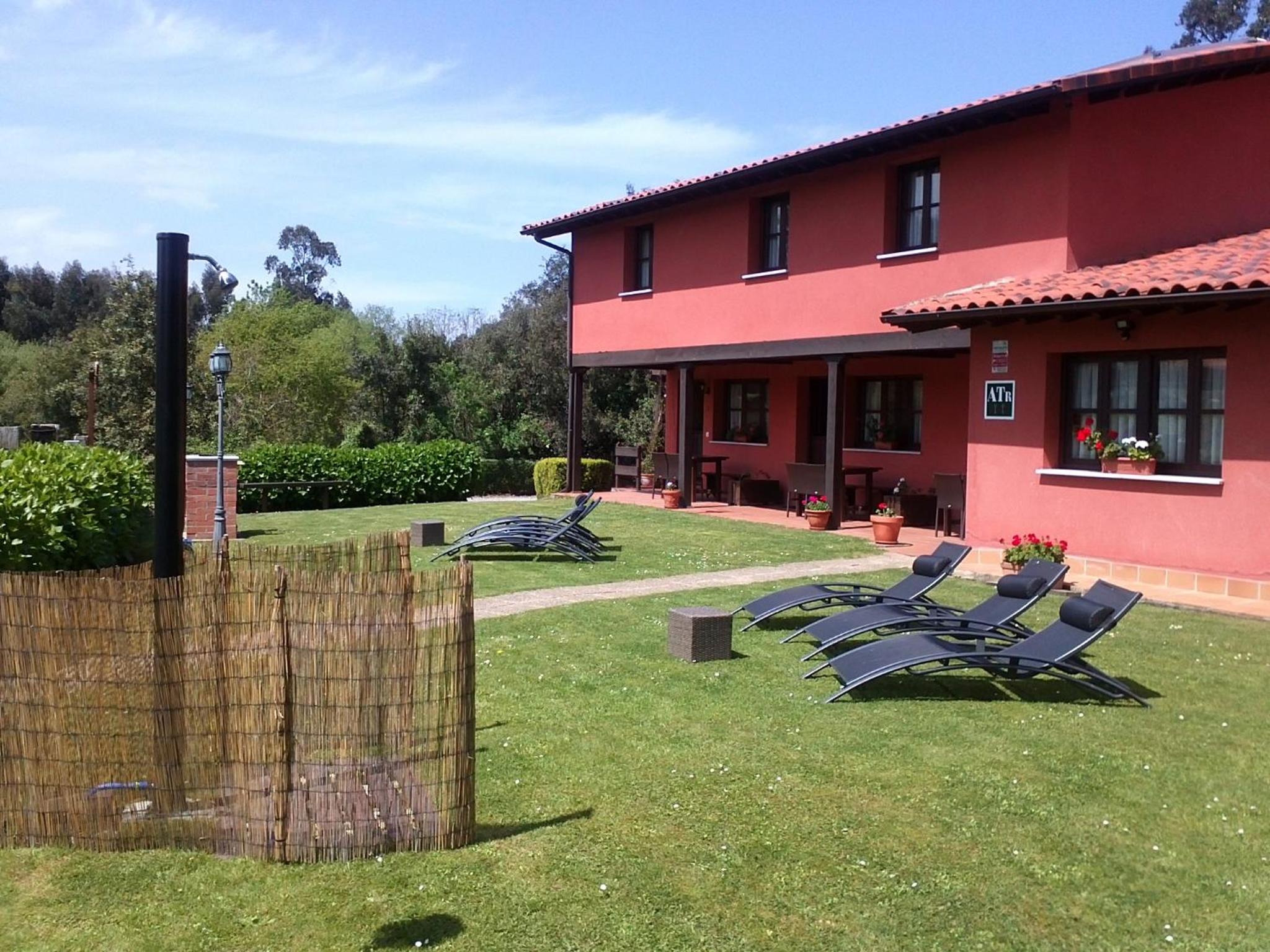 Apartamentos Rurales La Fuente de Báscones