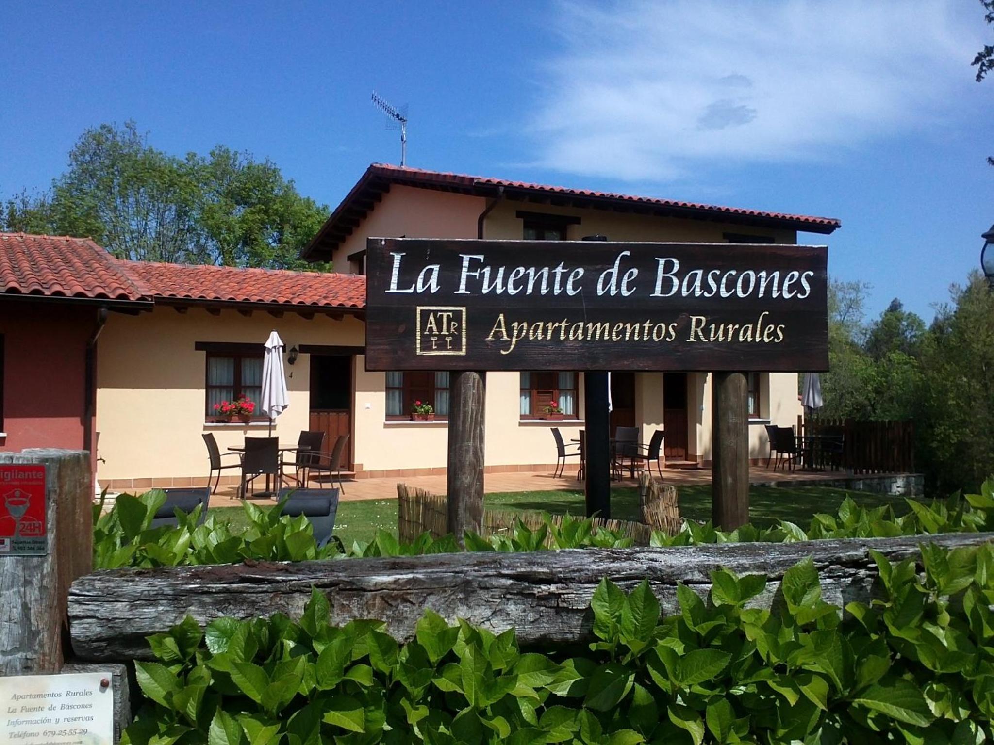 Apartamentos Rurales La Fuente de Báscones