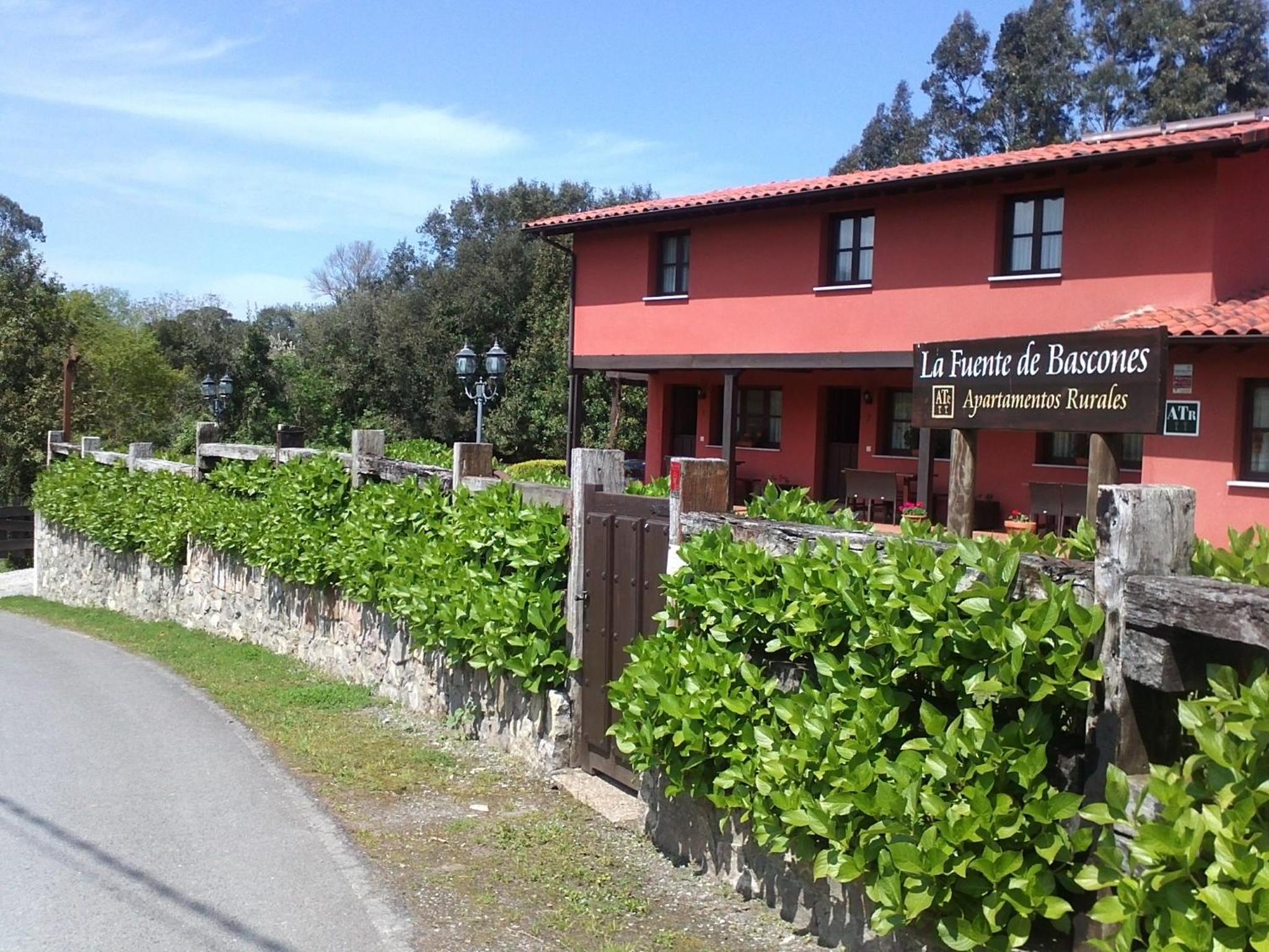 Apartamentos Rurales La Fuente de Báscones