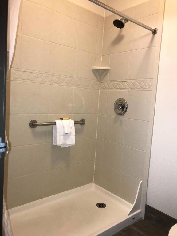 Walla Walla Vacations - Best Western PLUS Walla Walla Suites Inn - Property Image 2