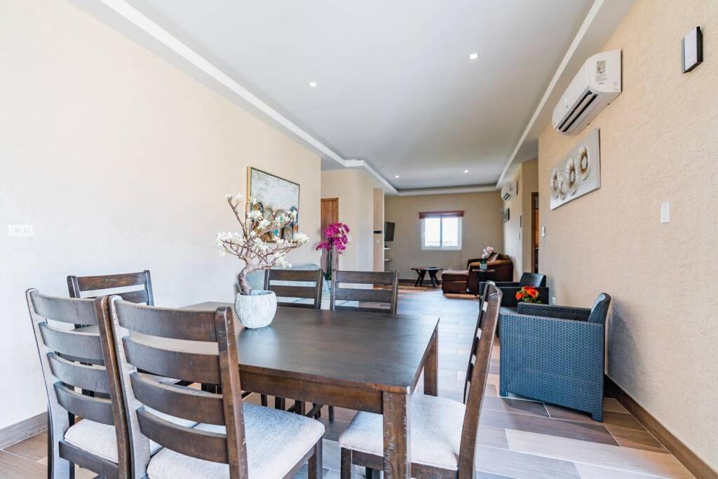 Aruba Solarium Apartment