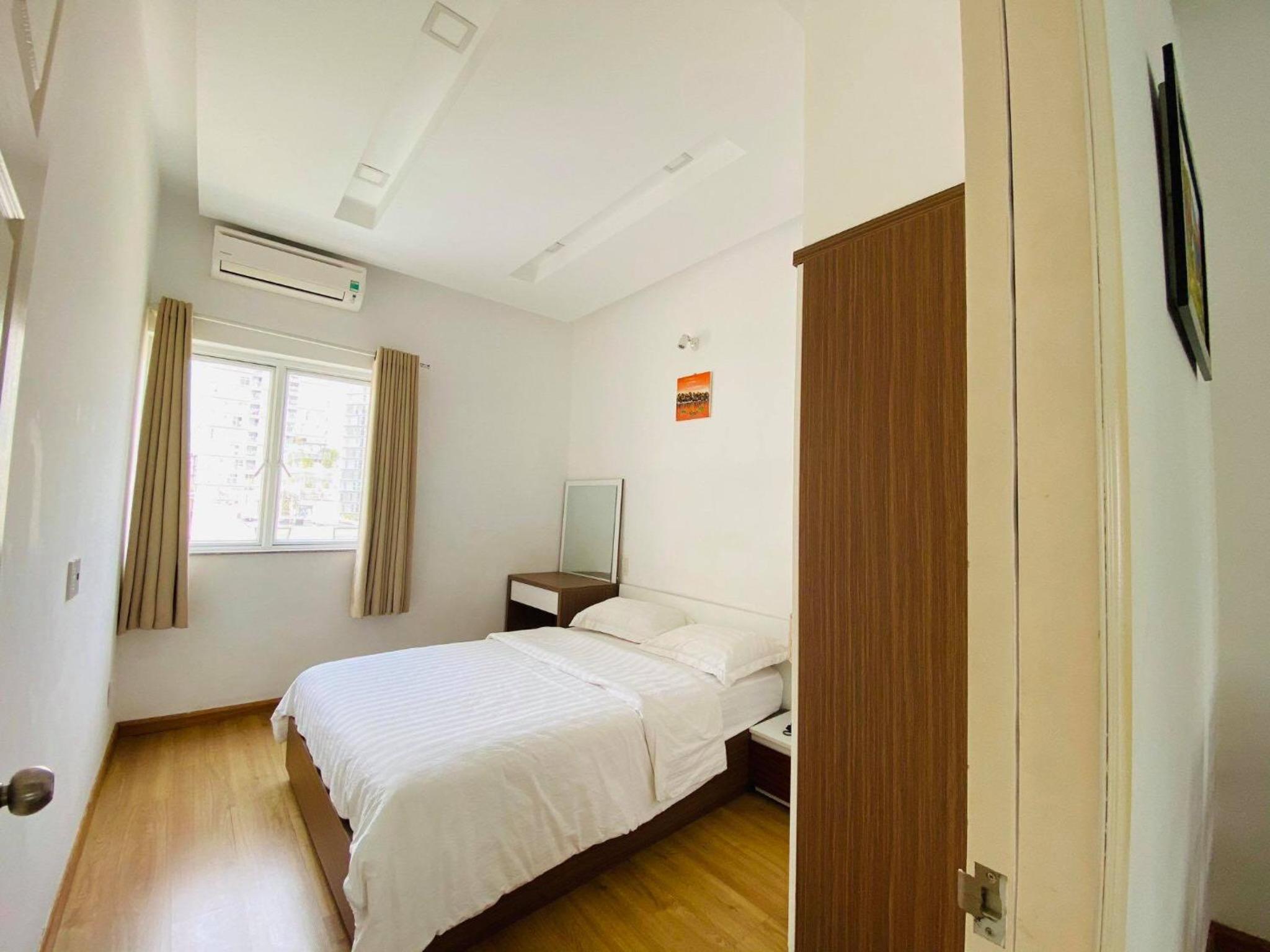 Pearl Service Apartment