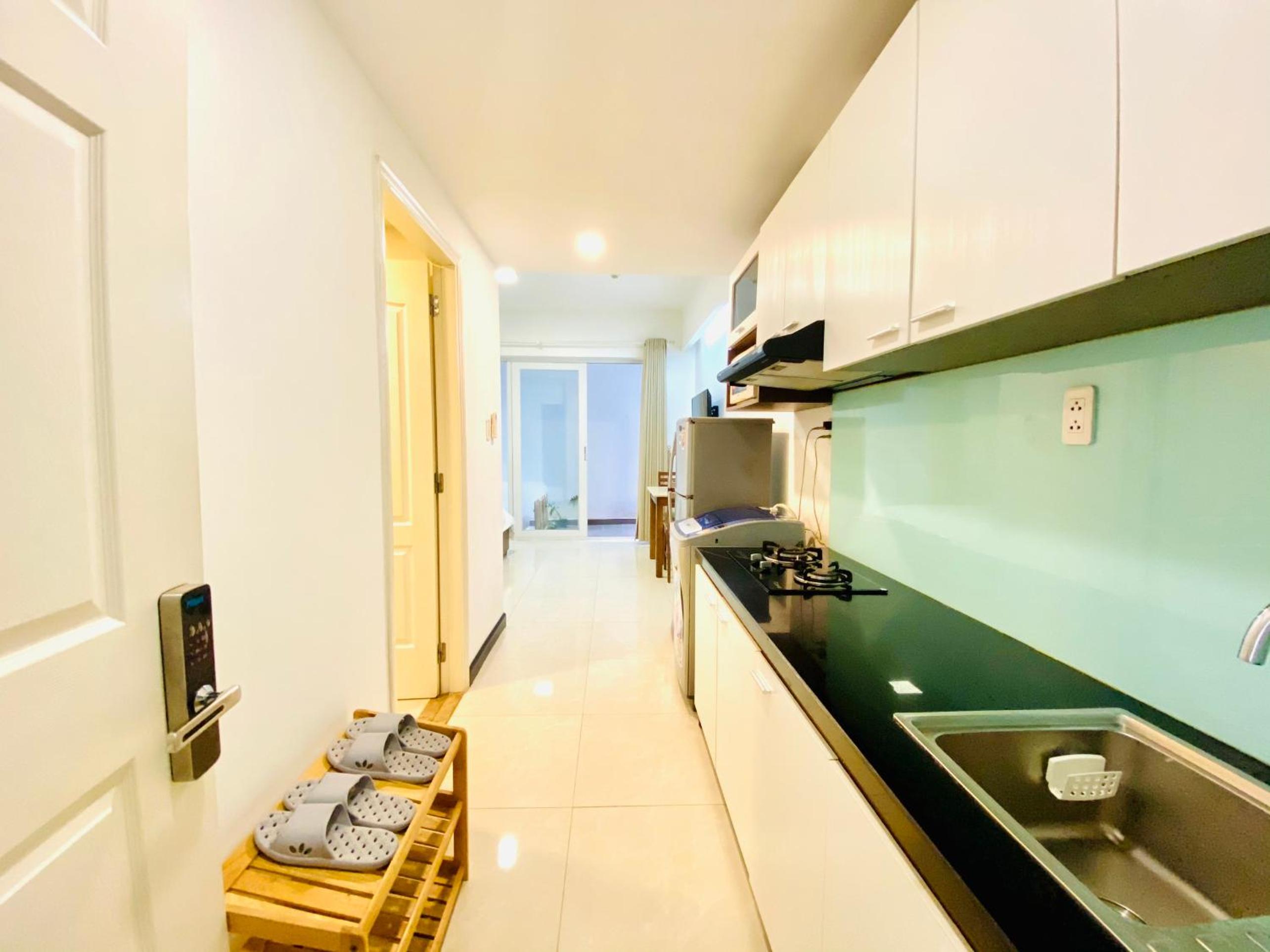 Pearl Service Apartment
