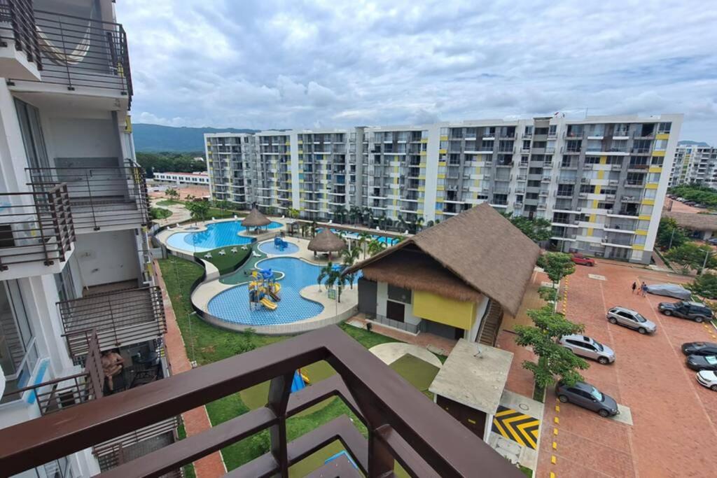 Hermoso apt con BBQ en balcon y Vista a la piscina view 5