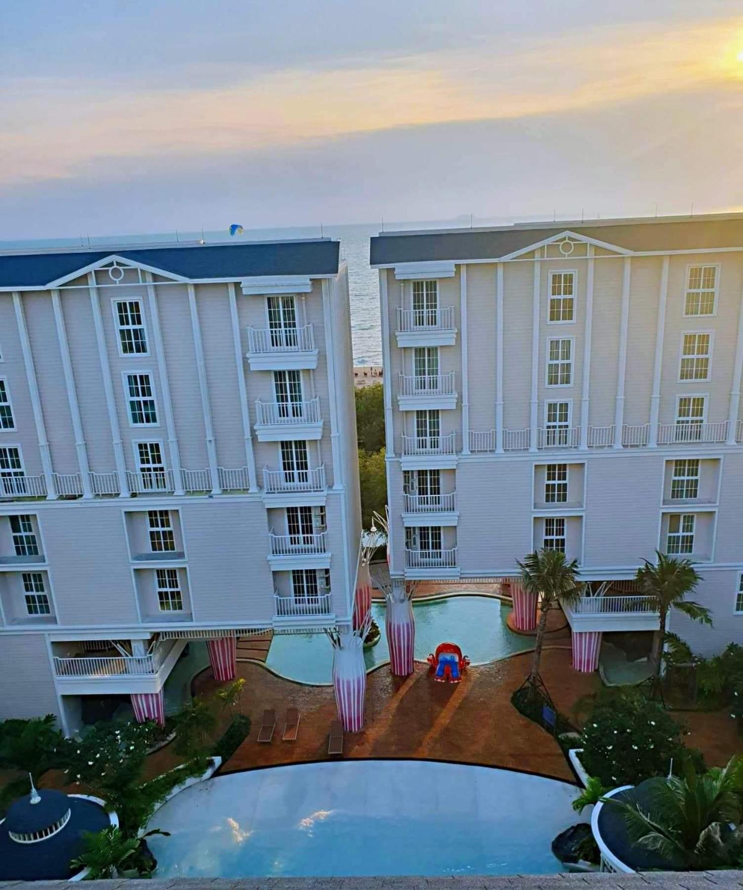 Hotel Grand Florida Pattaya By TheBest Management - Image 1