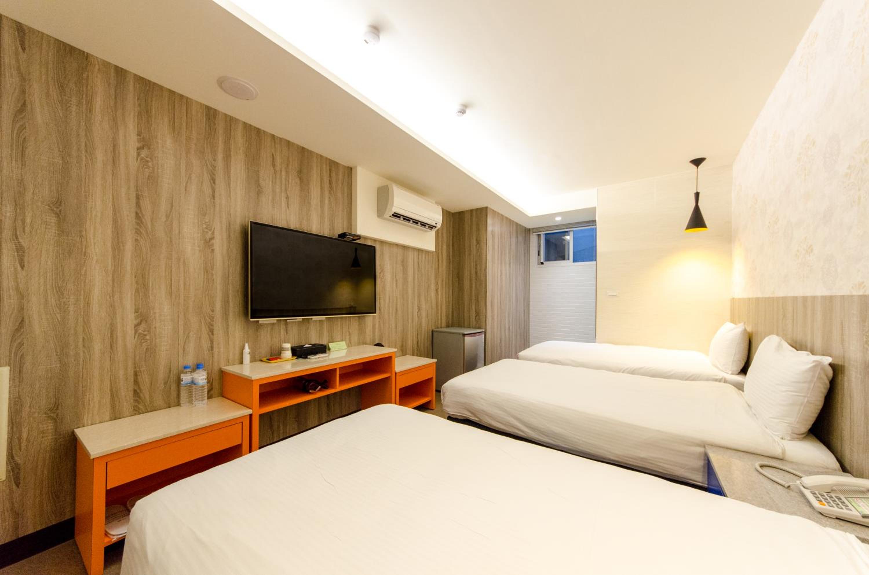 P&E Hotel