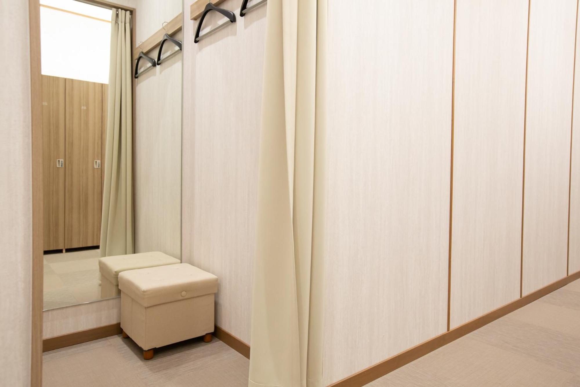 Cabin & Capsule Hotel J-SHIP Osaka Namba photo 44 of 46