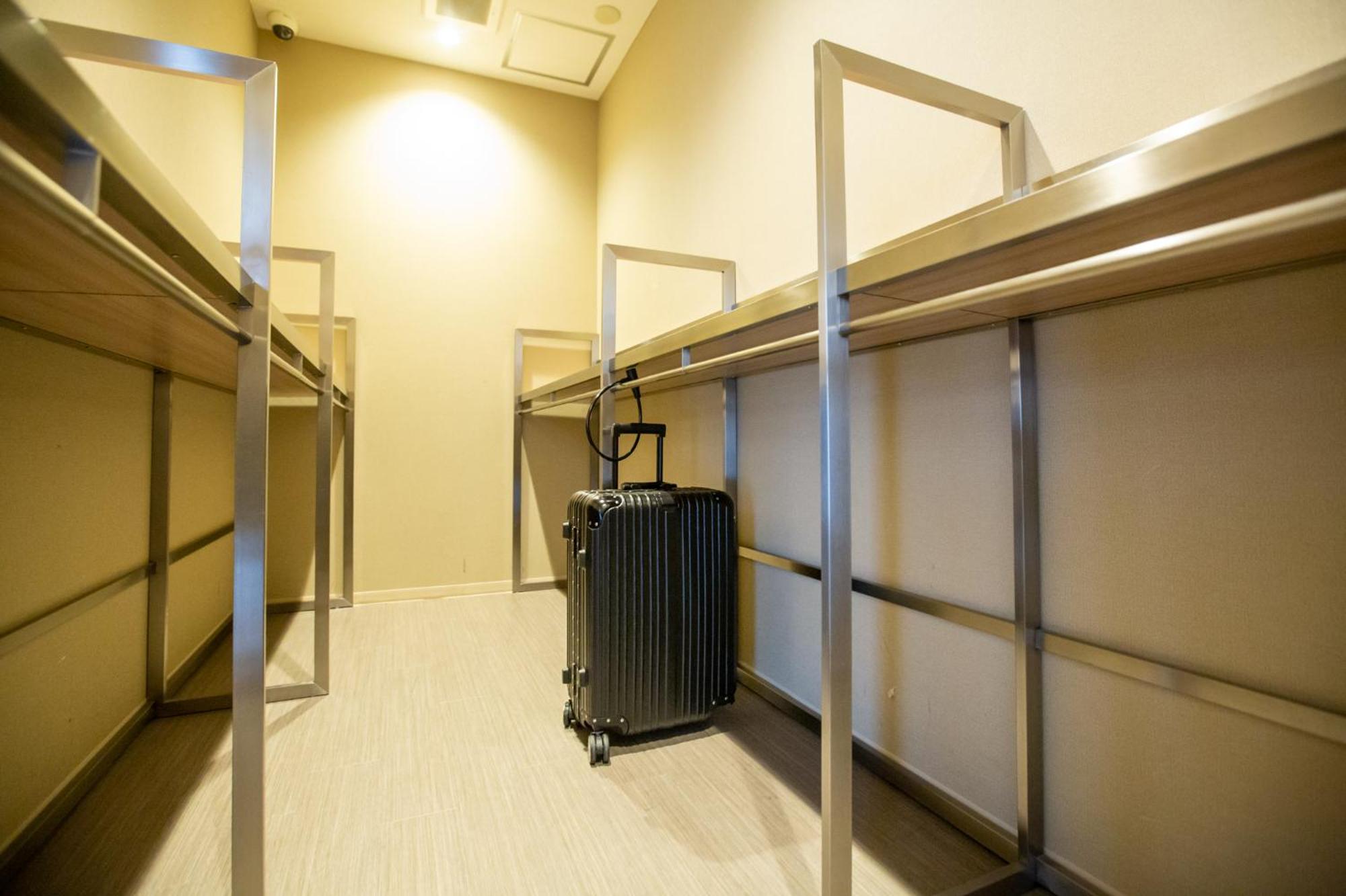 Cabin & Capsule Hotel J-SHIP Osaka Namba photo 41 of 46