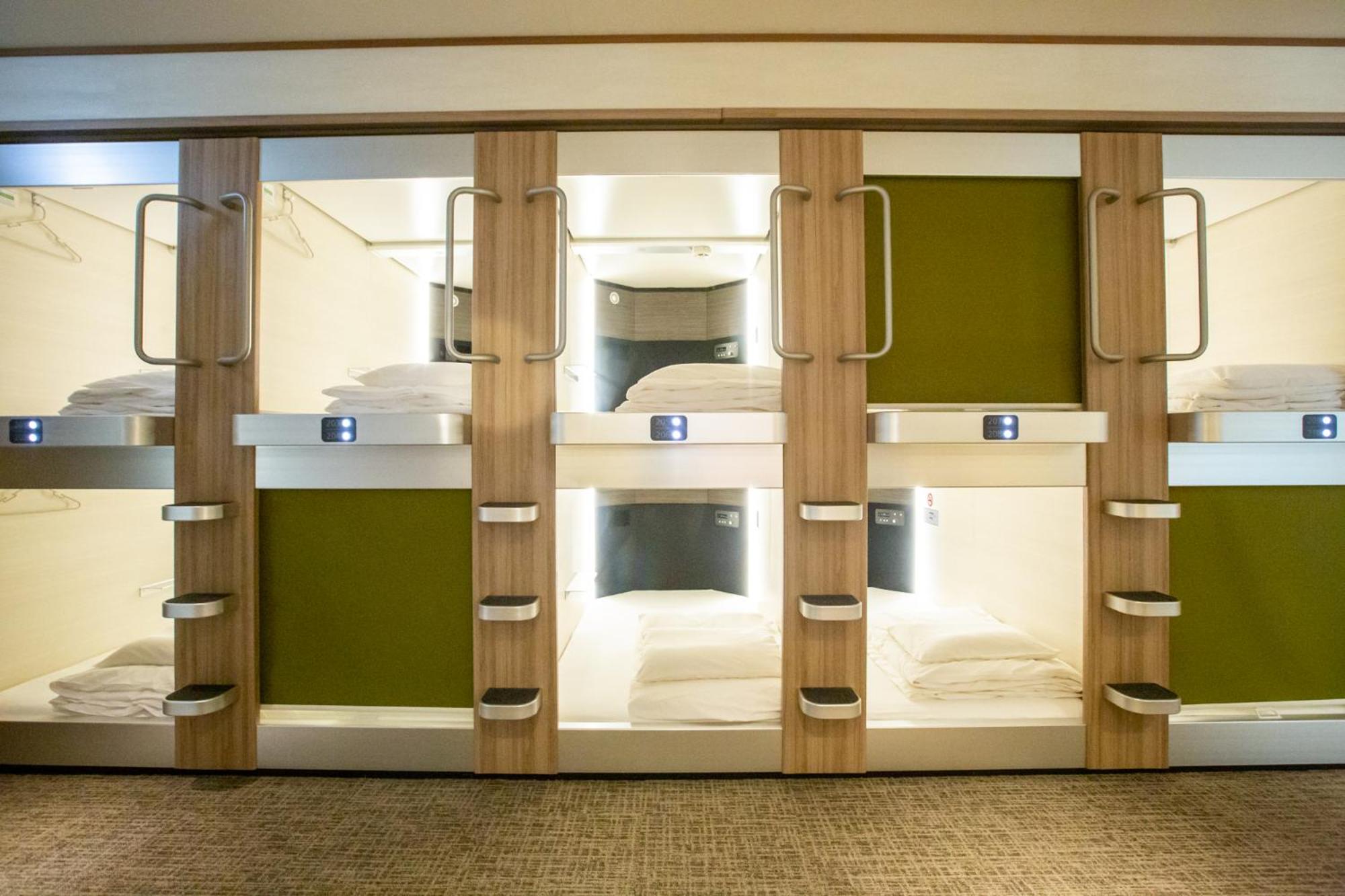 Cabin & Capsule Hotel J-SHIP Osaka Namba photo 31 of 46
