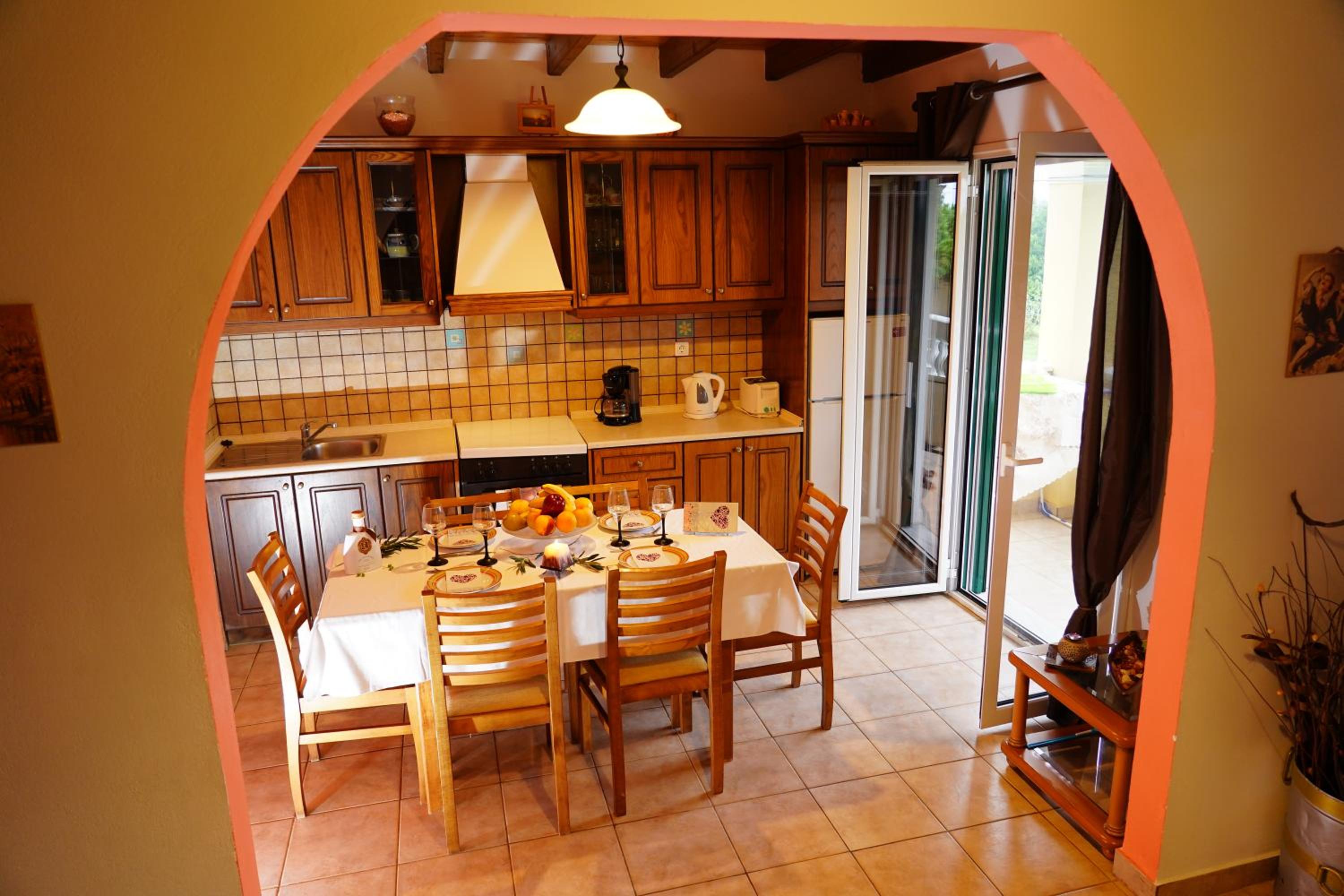 Stefanias Appartments view 4