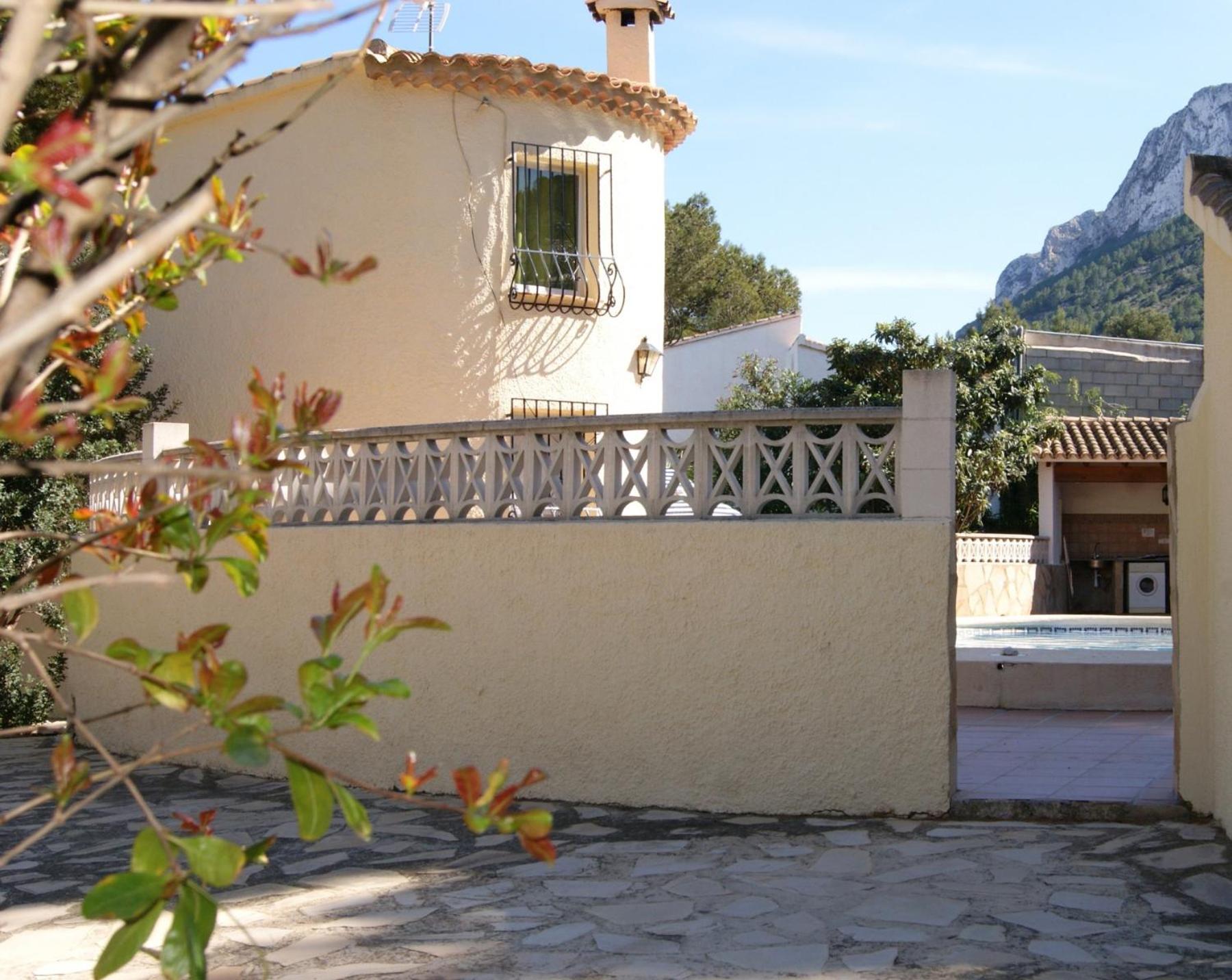 Villa Efaistos view 3