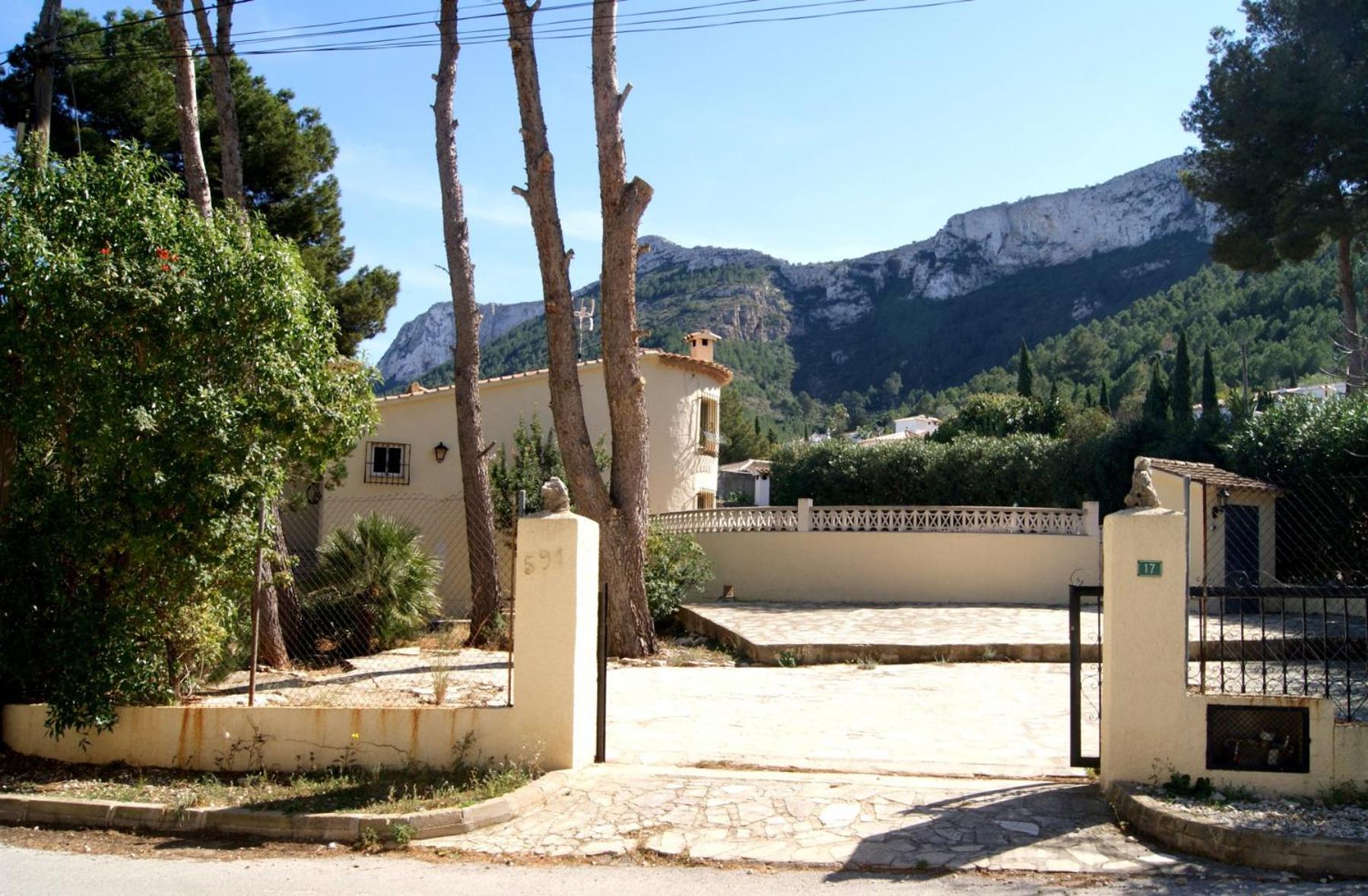 Villa Efaistos view 4