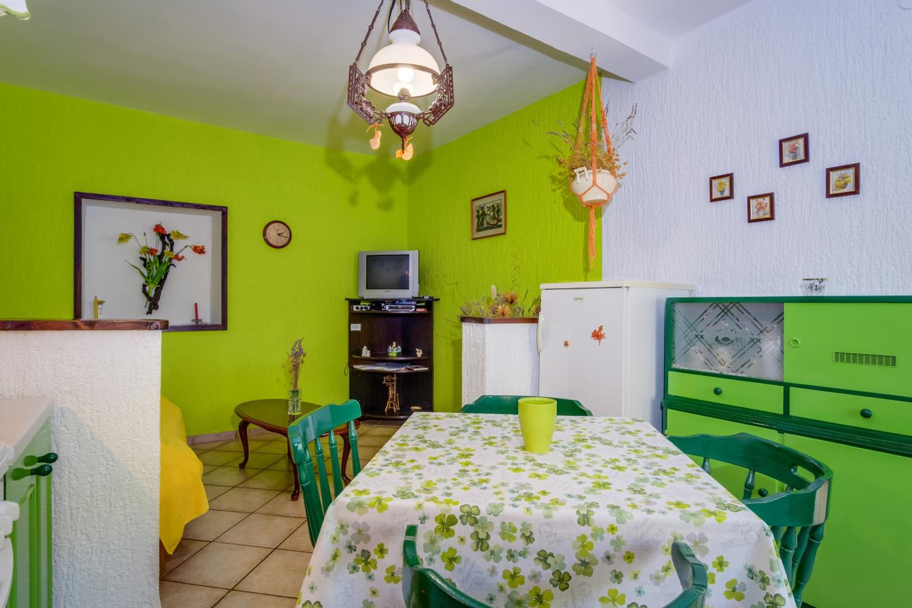 House Nona