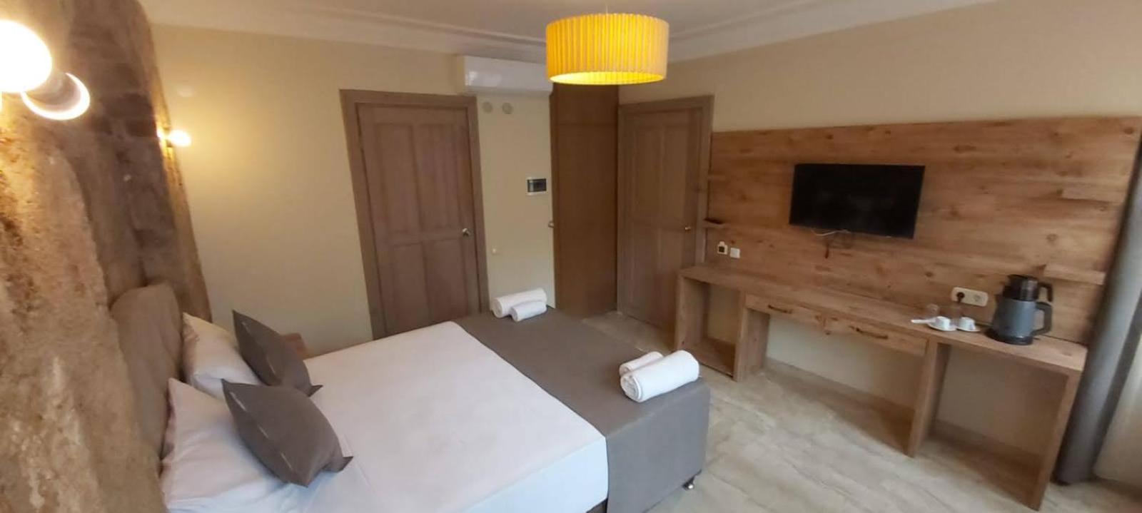 VILLA CASTLE INN