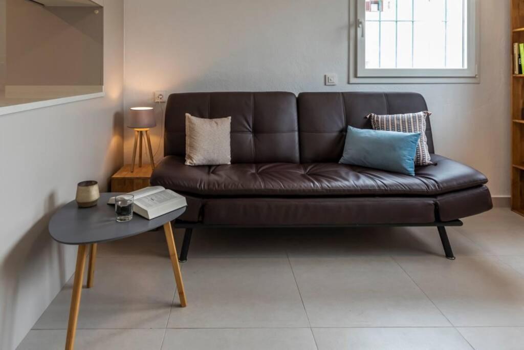 TurAlmeria - Casa Tranquila con Jardín y Aparcamiento privado view 4
