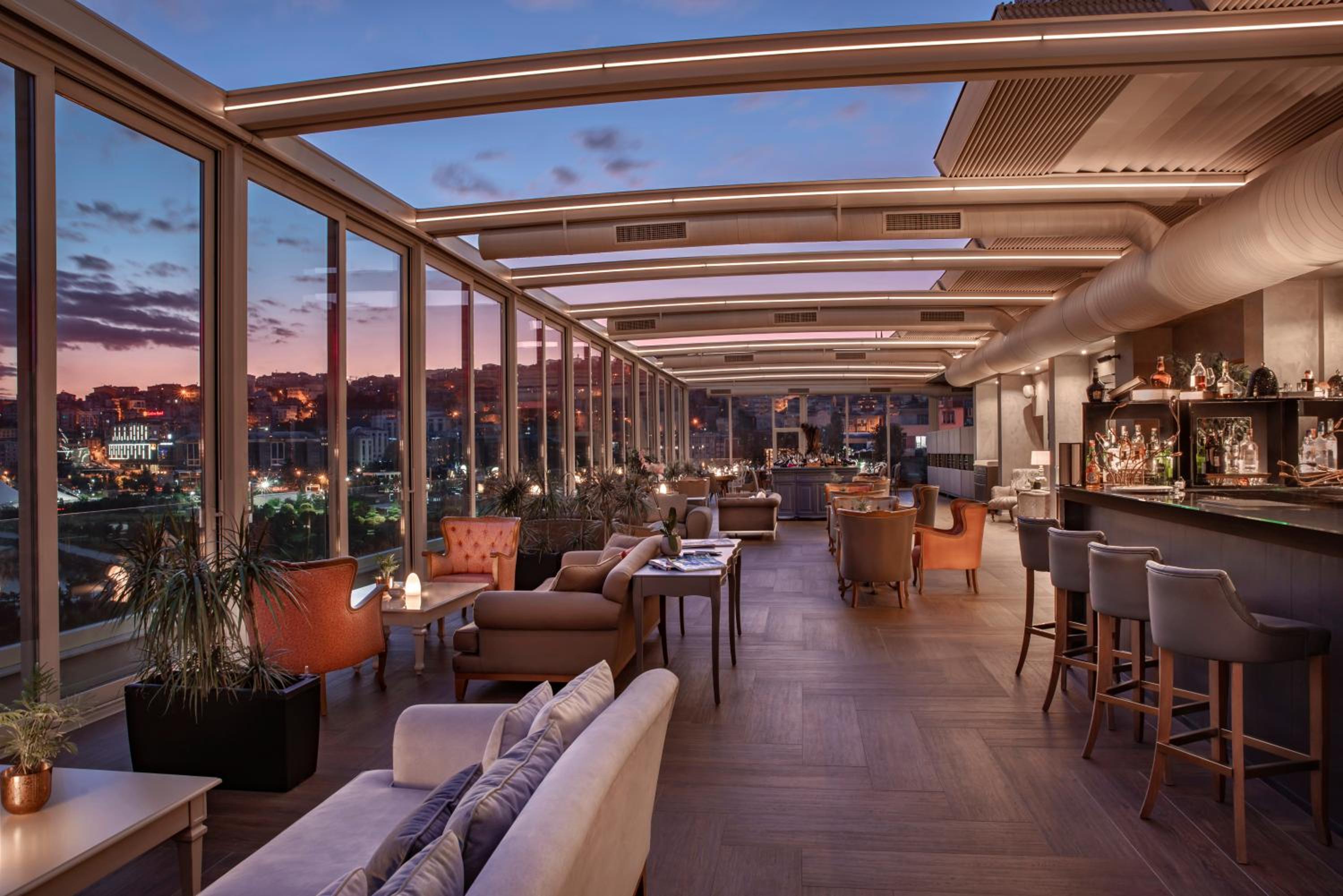 Lazzoni Otel - Image 8