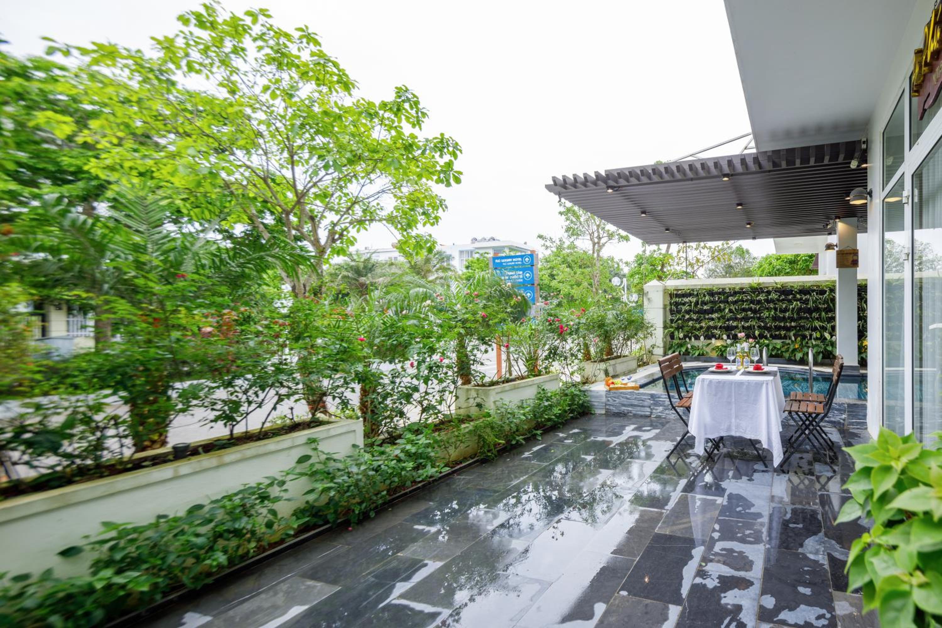 An Phú Villa and Golf FLC Sầm Sơn view 2